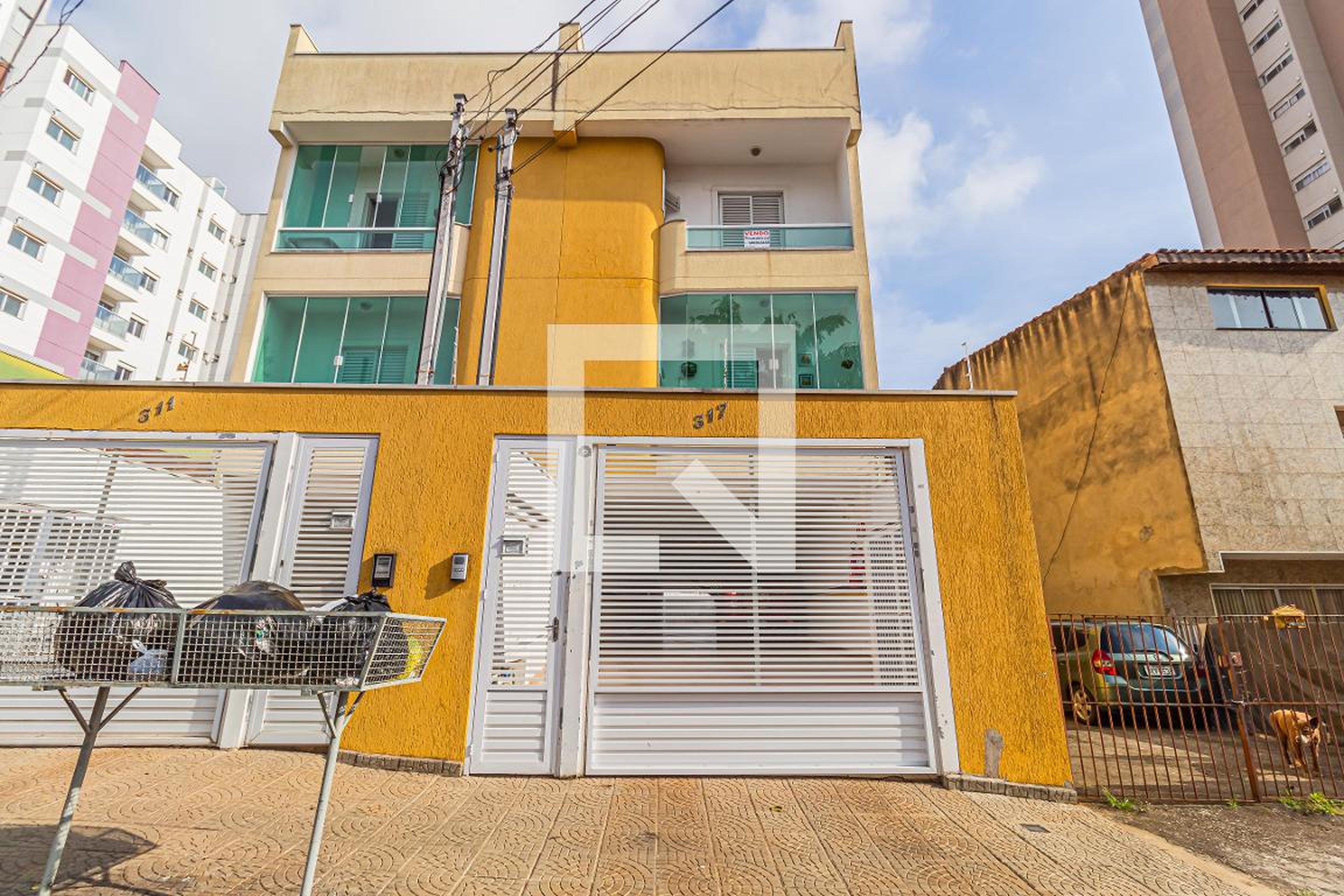 Fachada Condomínio em Rua Muritiba, 317