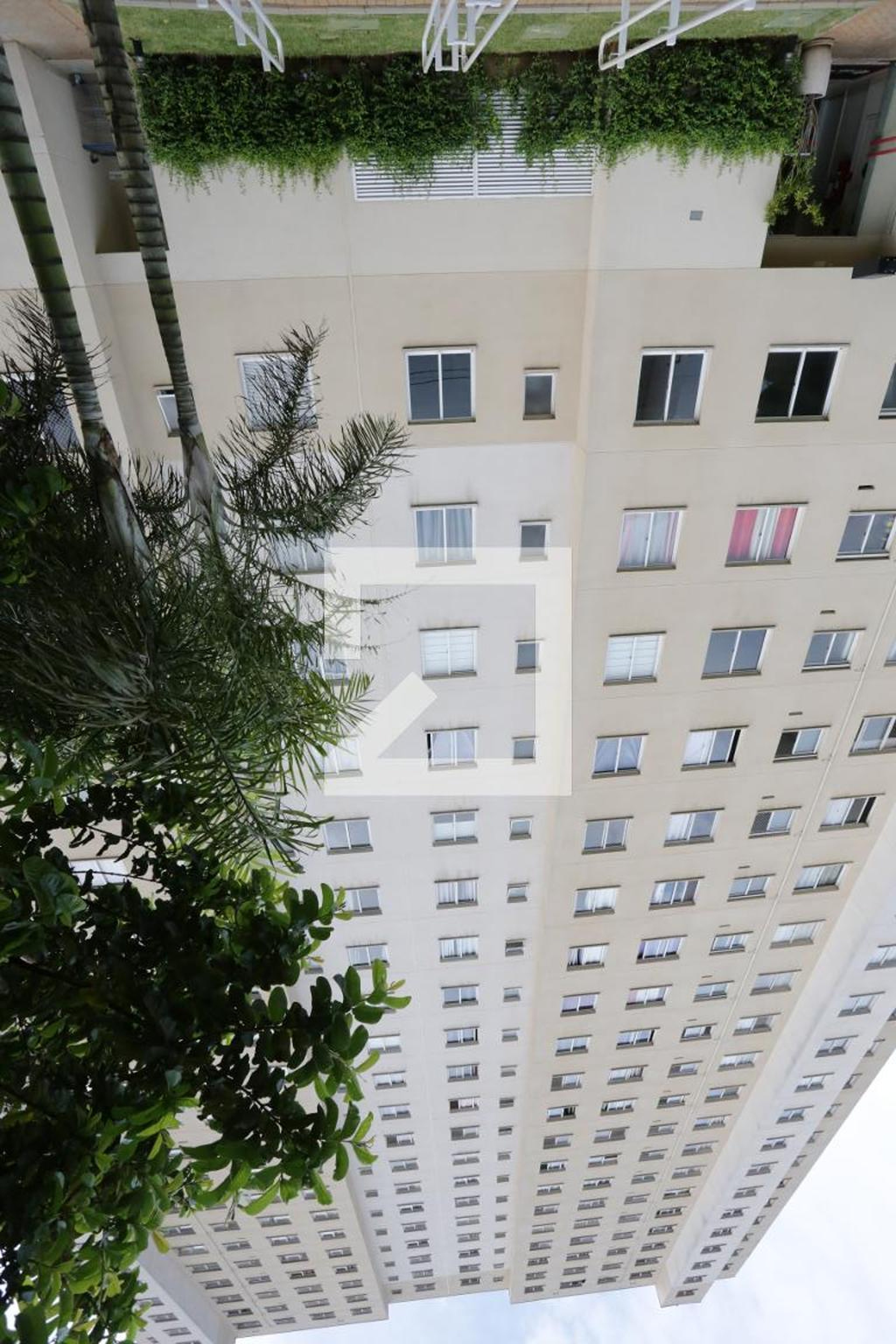 Fachada do Prédio Condomínio Plano & Ermelino