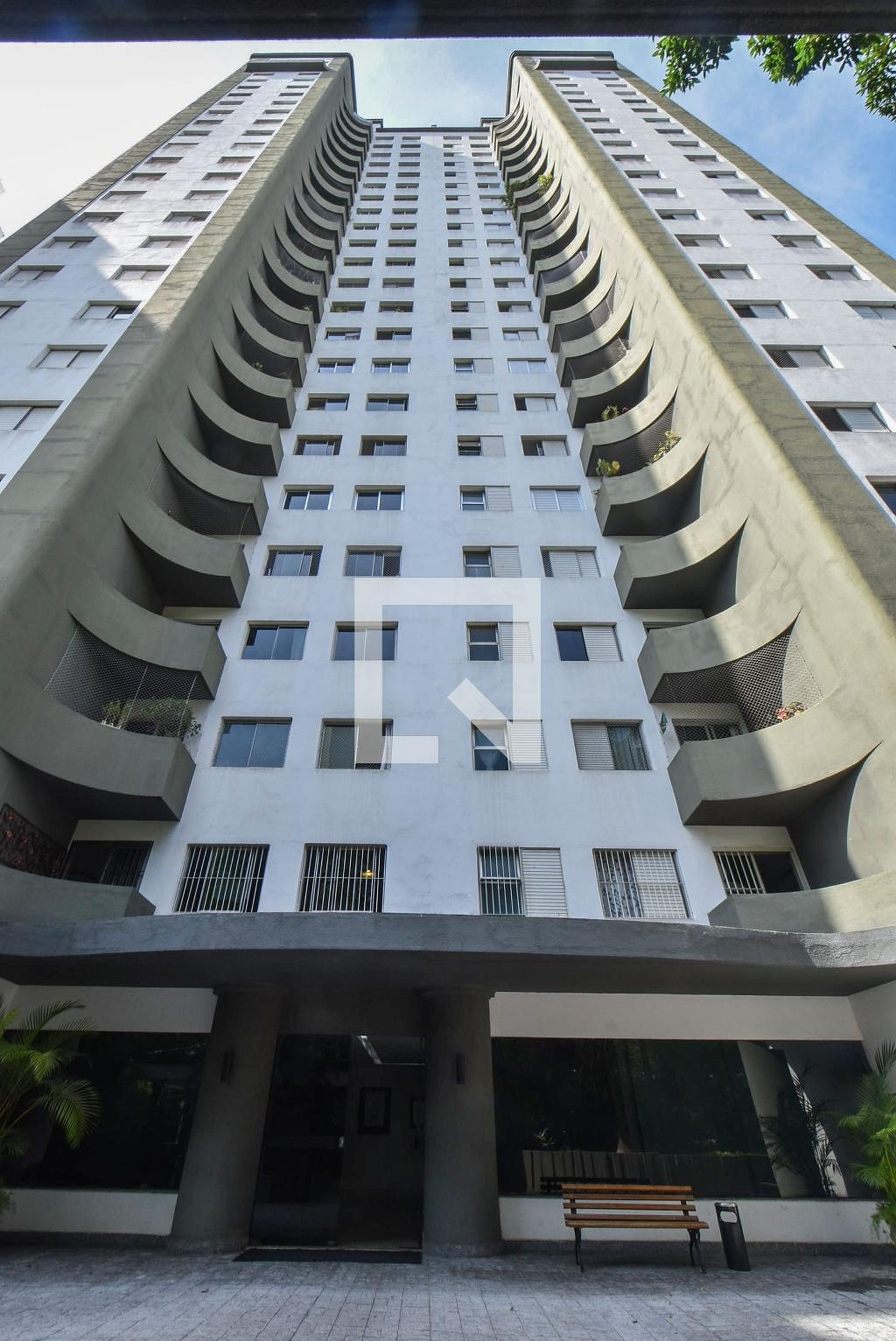 Prédio Edifício Karina