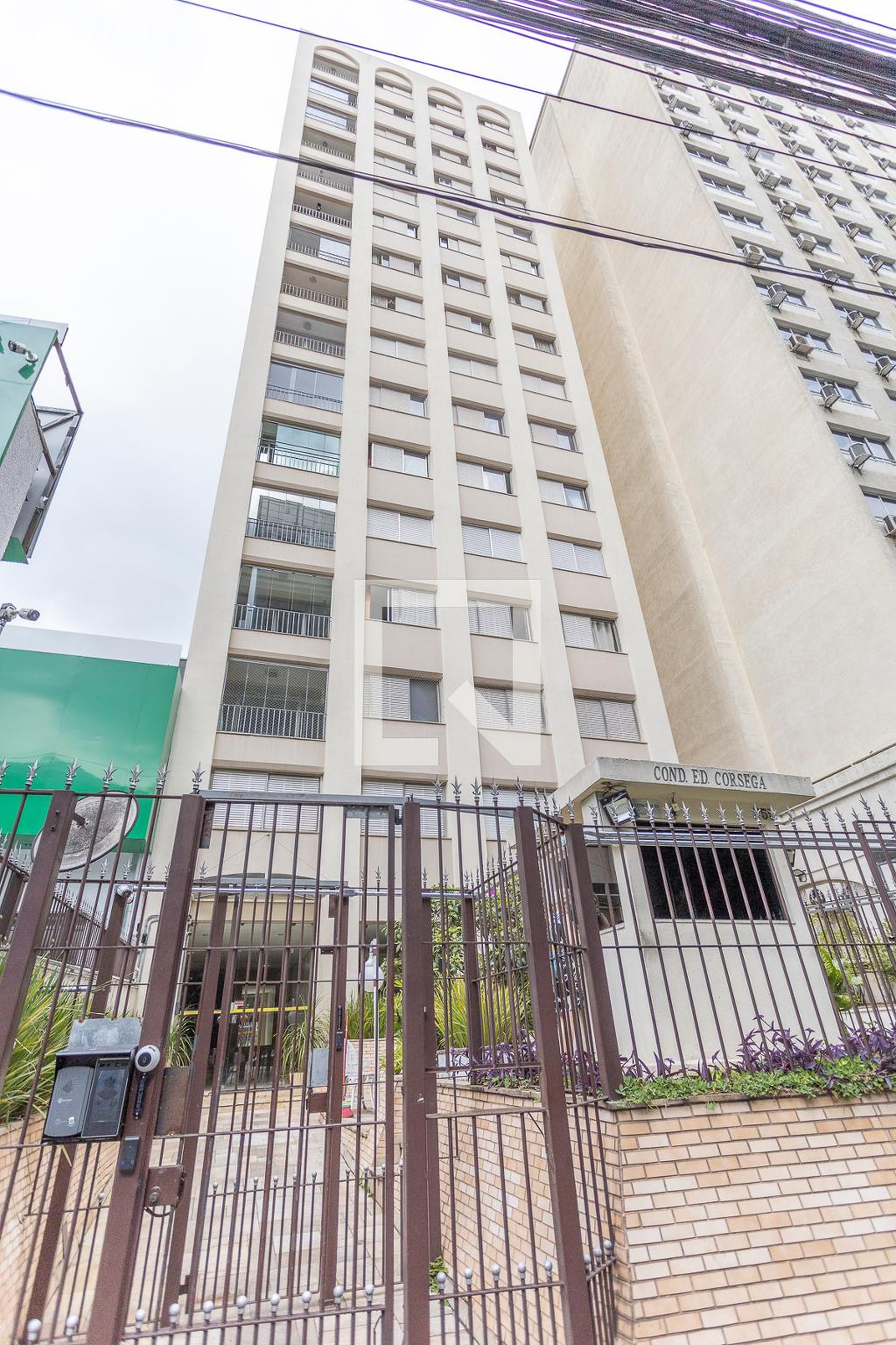 Fachada Condomínio Córsega