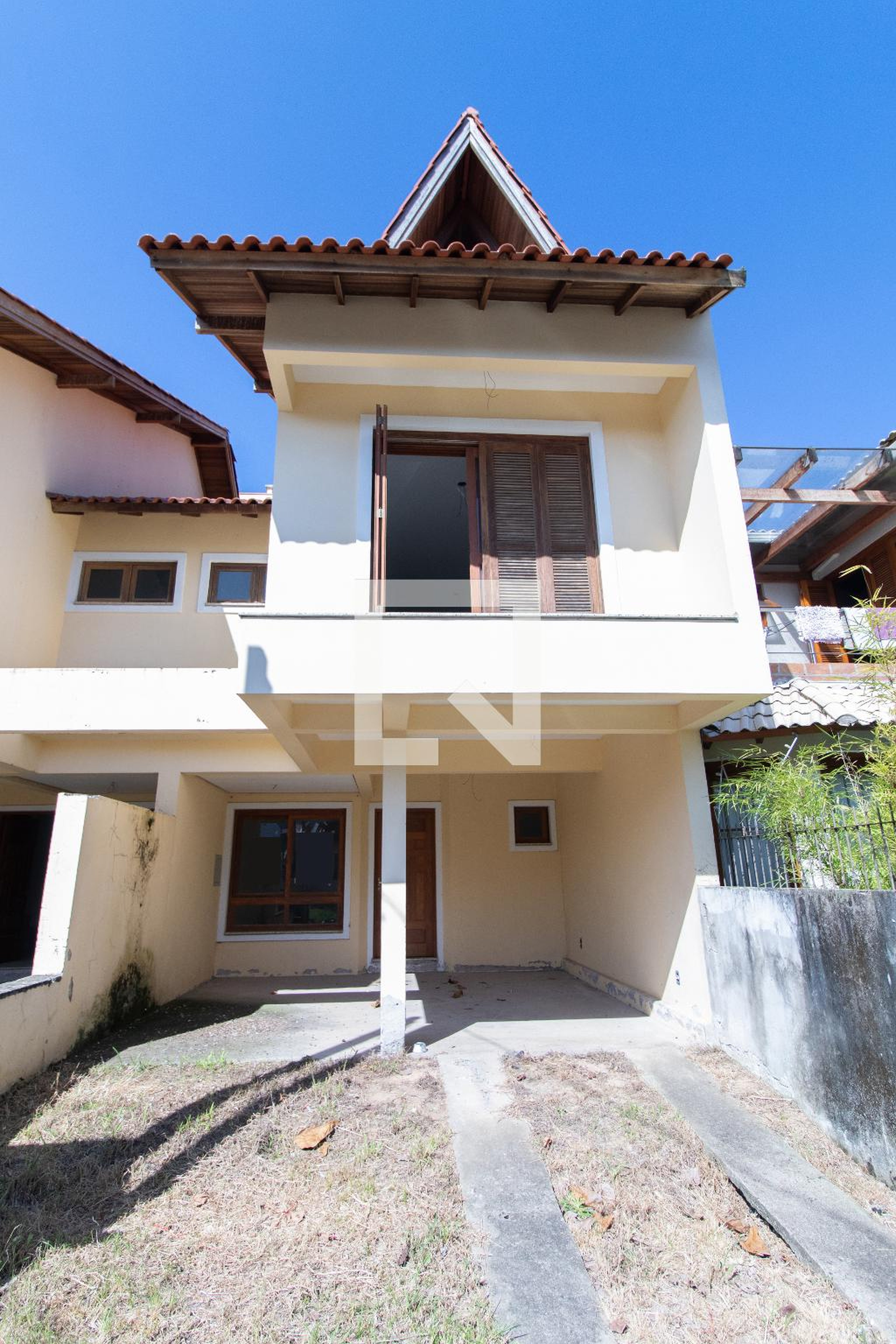 Fachada Condomínio em Rua Pau Brasil, 774