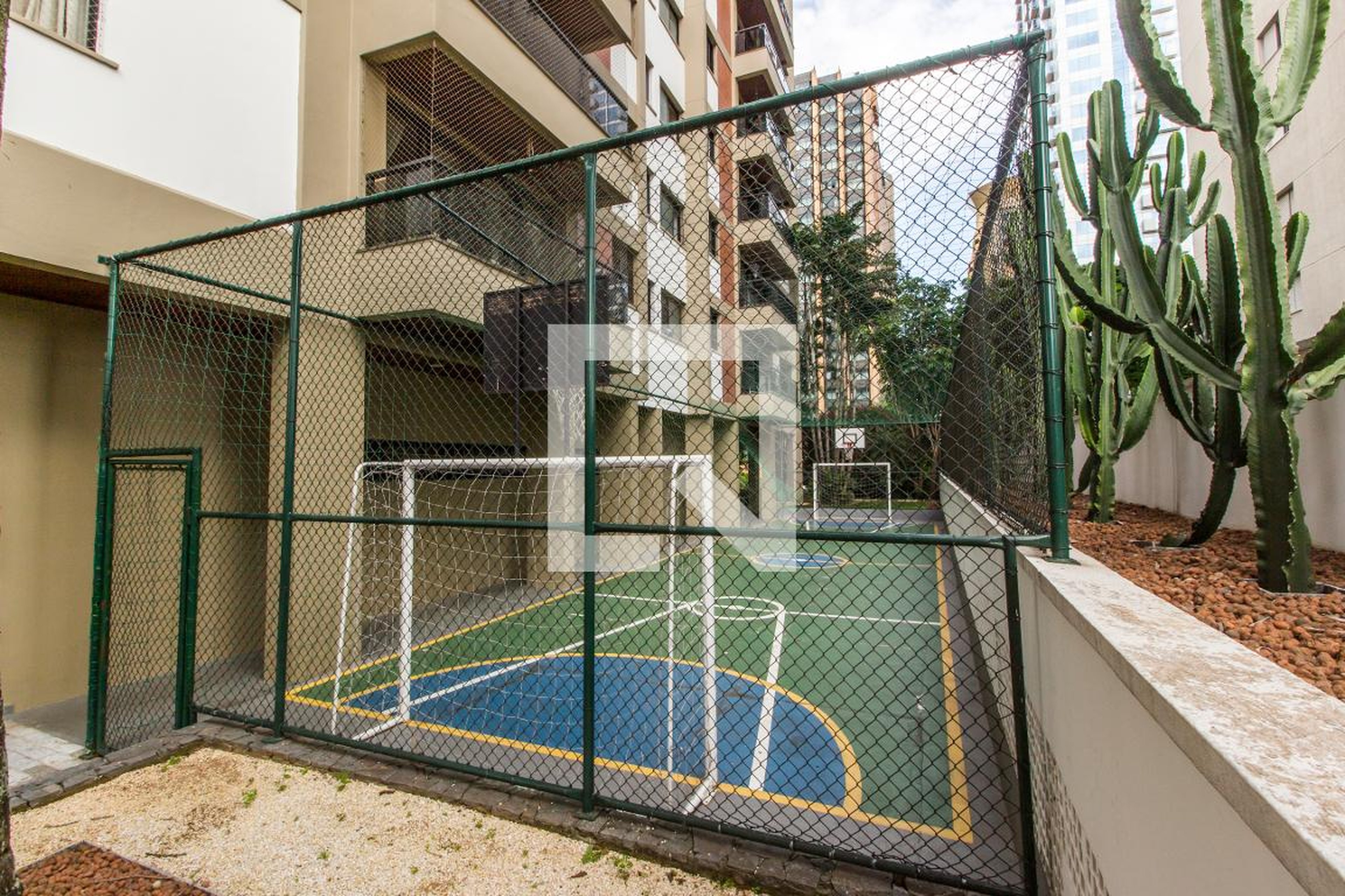 Quadra Esportiva - Californian Towers