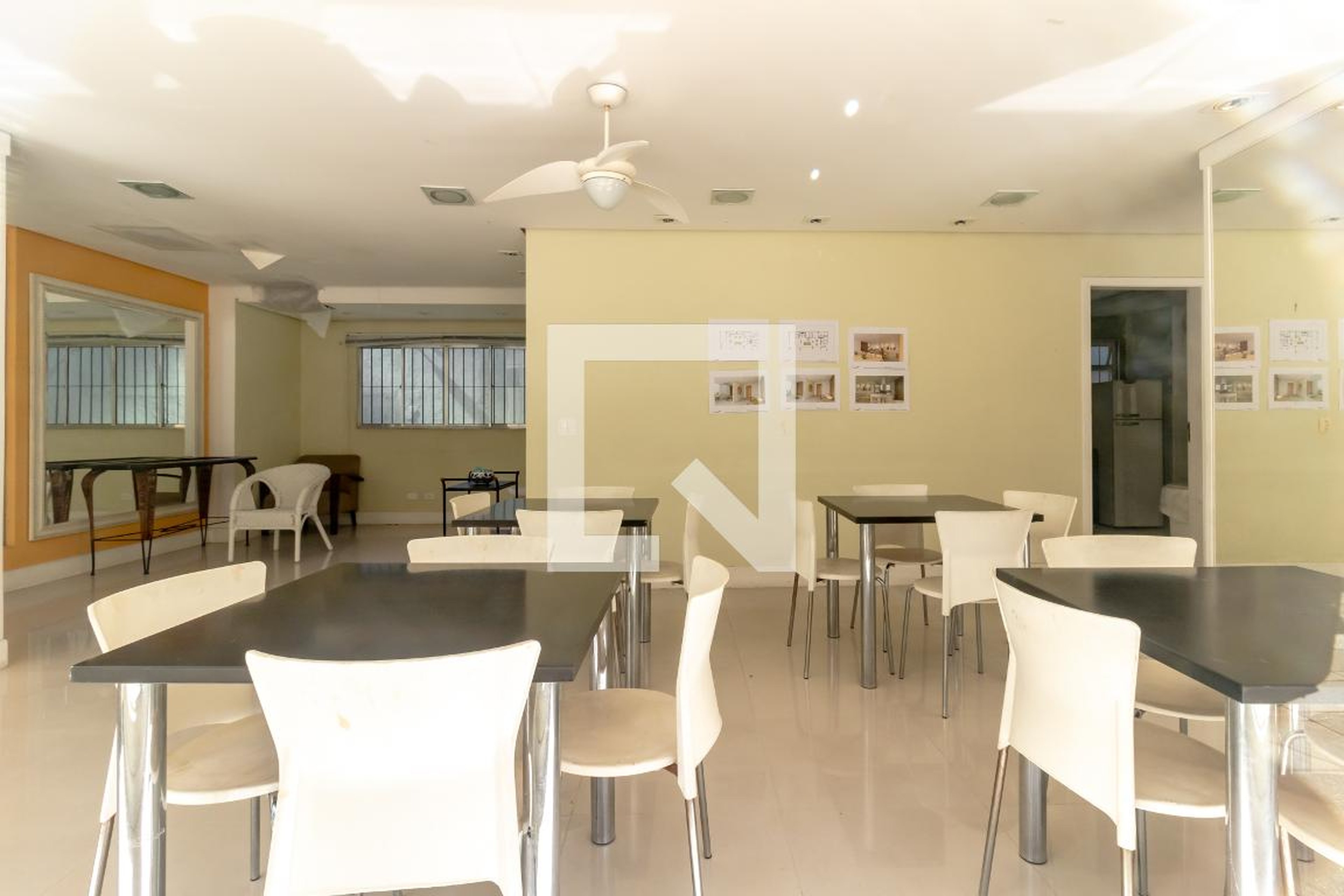 Área comum - Claudia