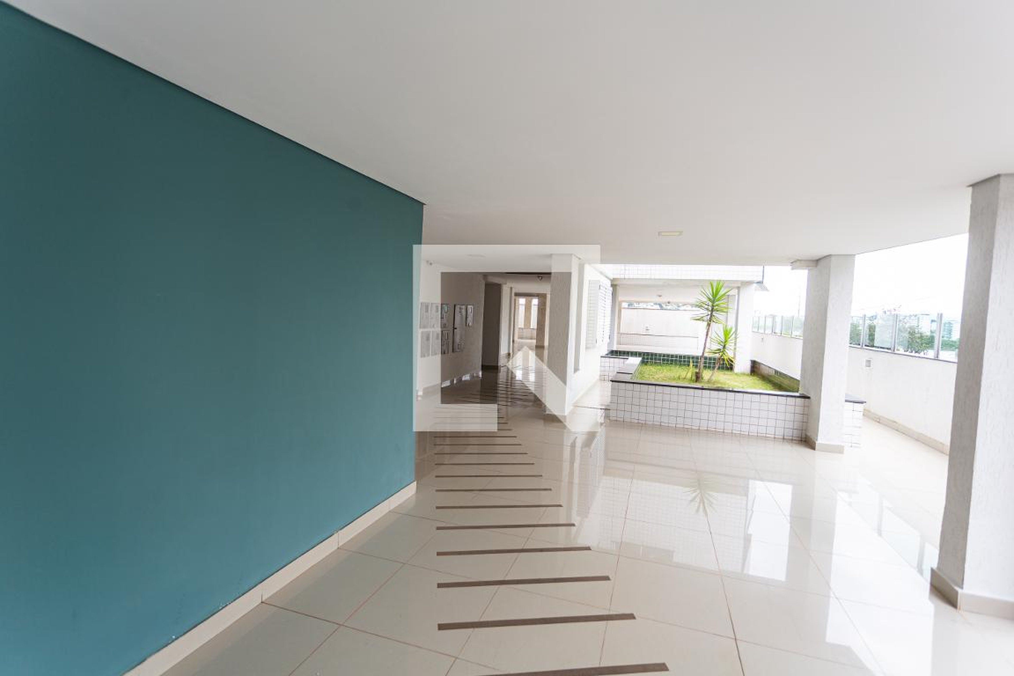 Hall de Entrada - Edifício Jardins Dorinha