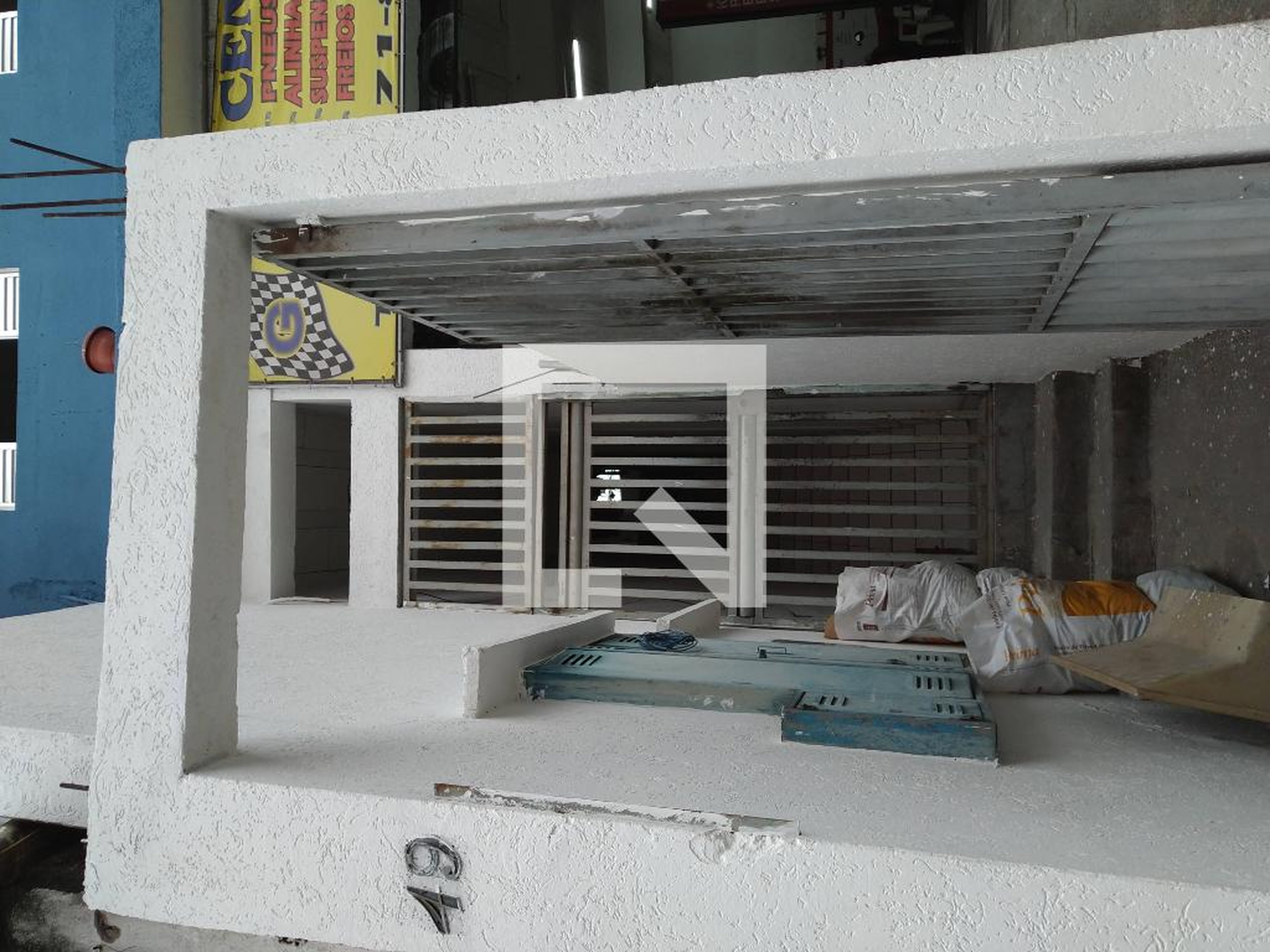 Fachada Condomínio em Avenida Londres, 50