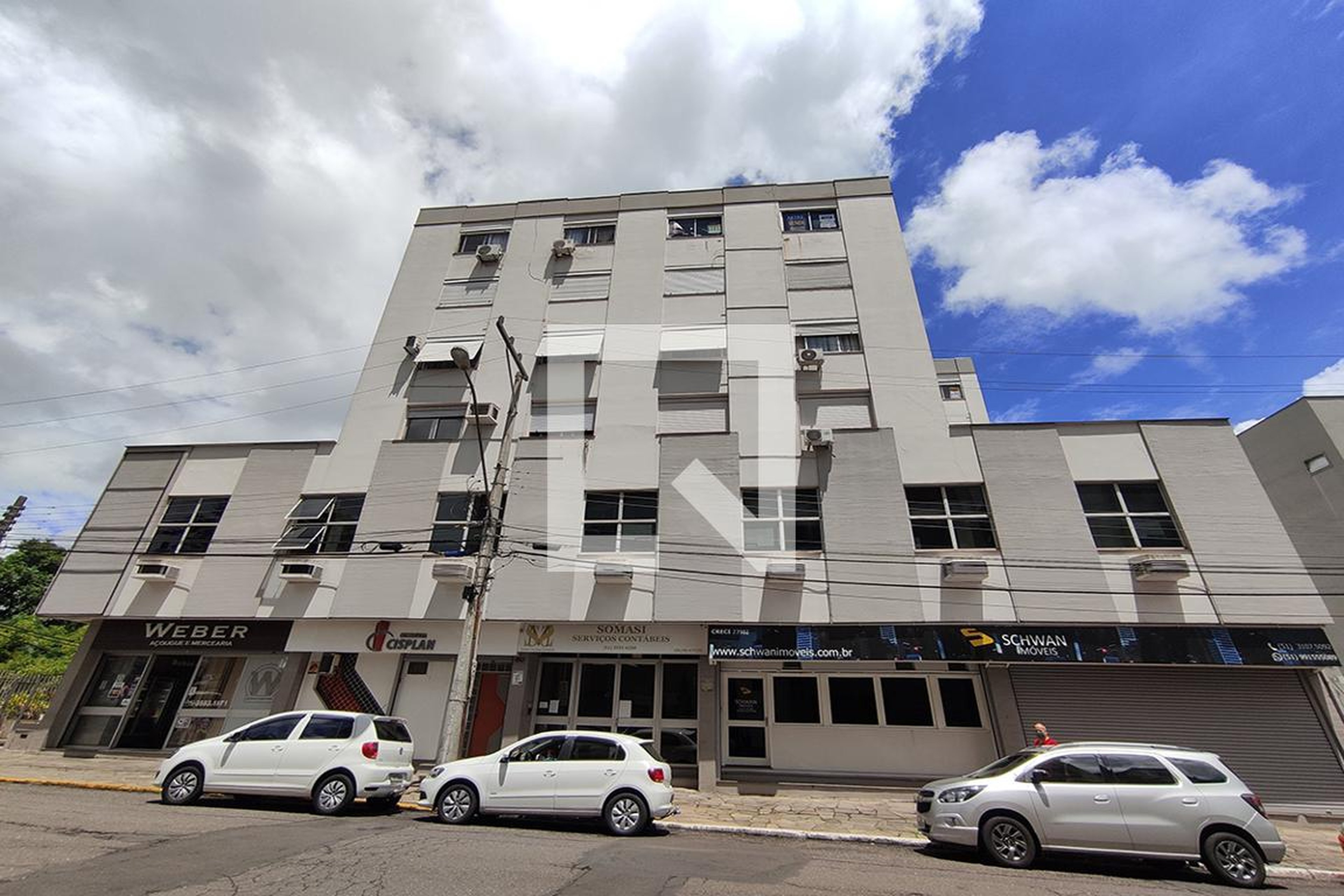 Fachada do Condomínio Condomínio Urbano Schman