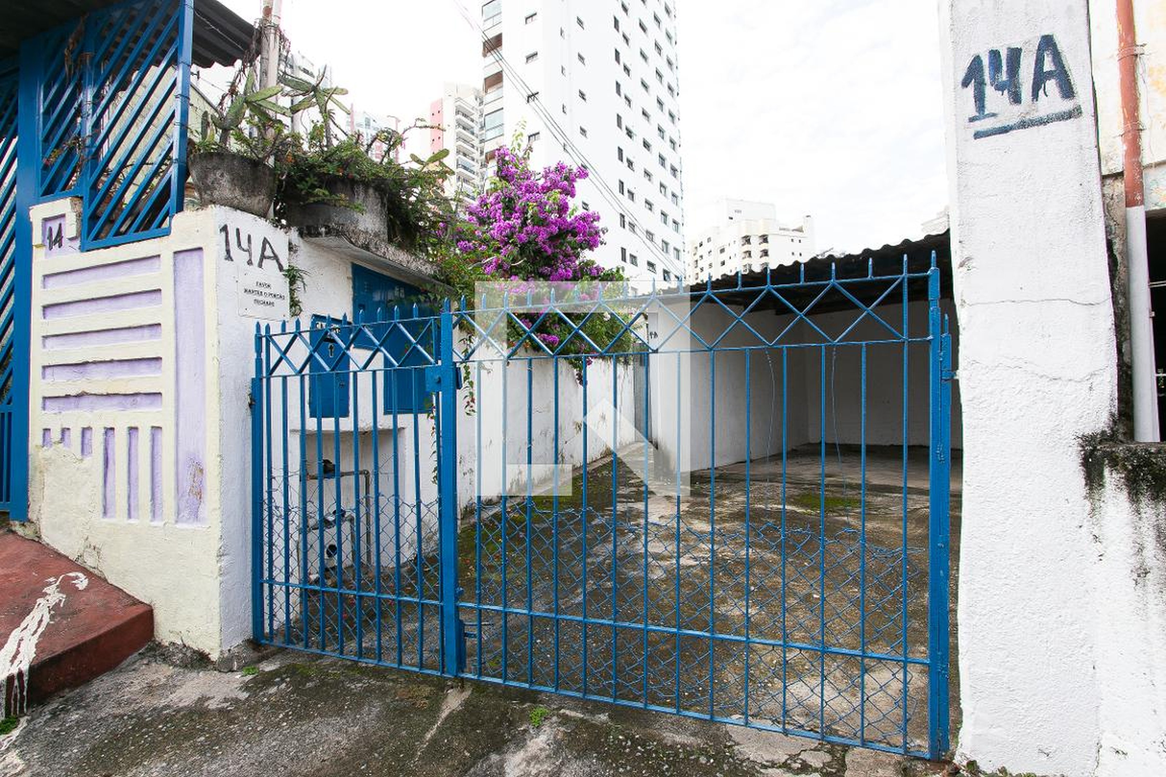 Fachada do Condomínio Condomínio em Rua Duílio Dainese, 14