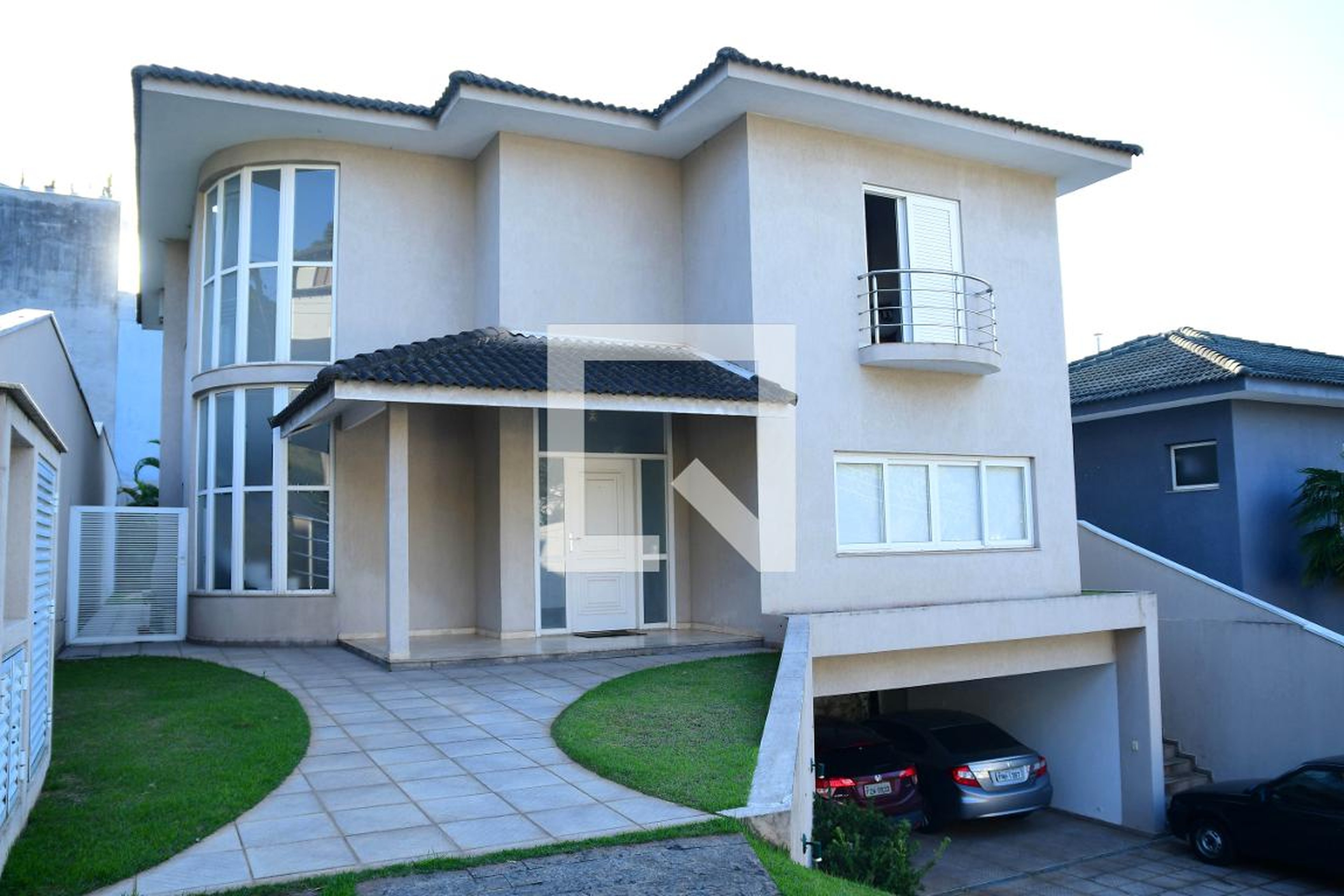 Fachada Condomínio em Rua Duarte da Costa, 1536