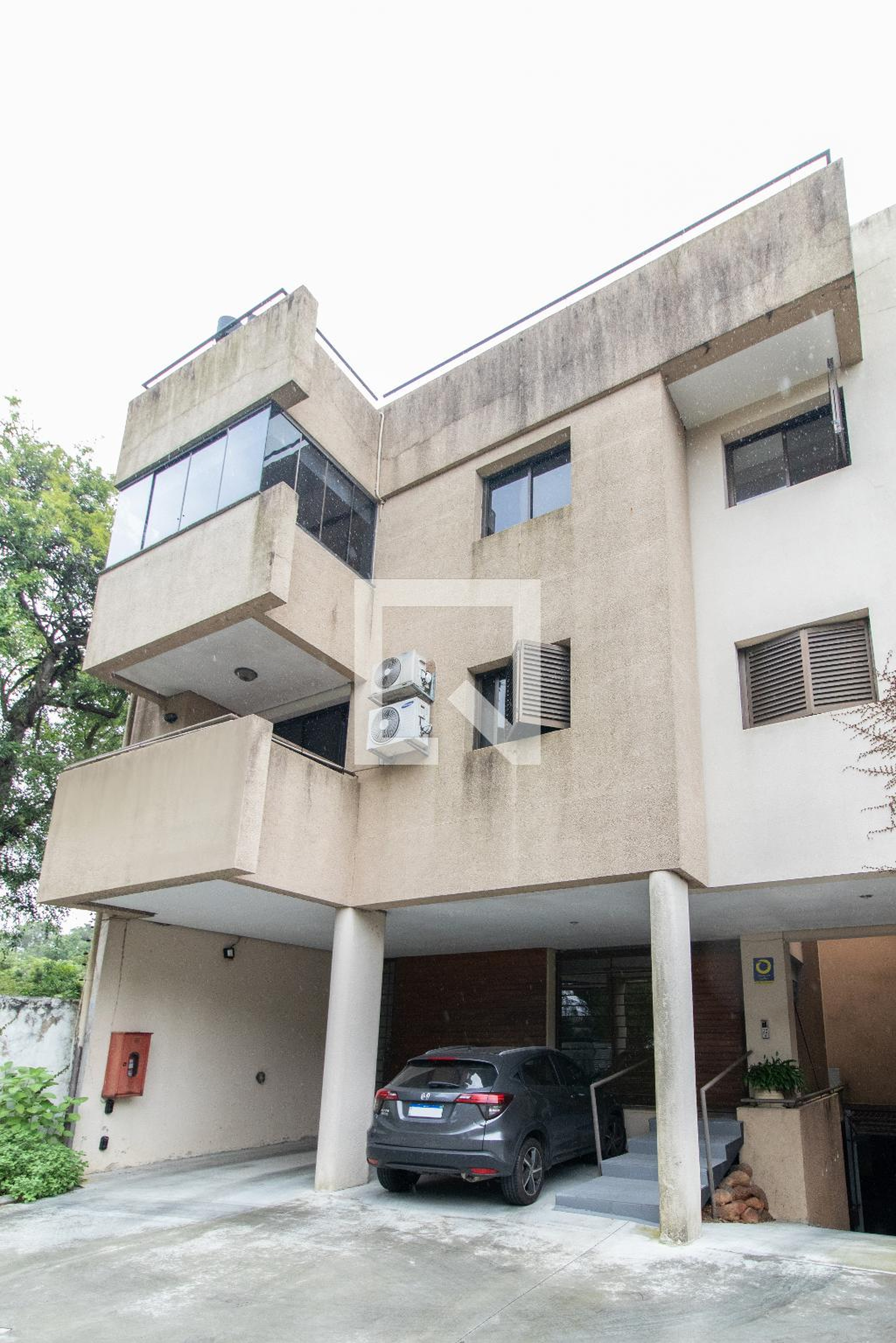 Fachada Condomínio em Rua Corrêa Lima, 1585