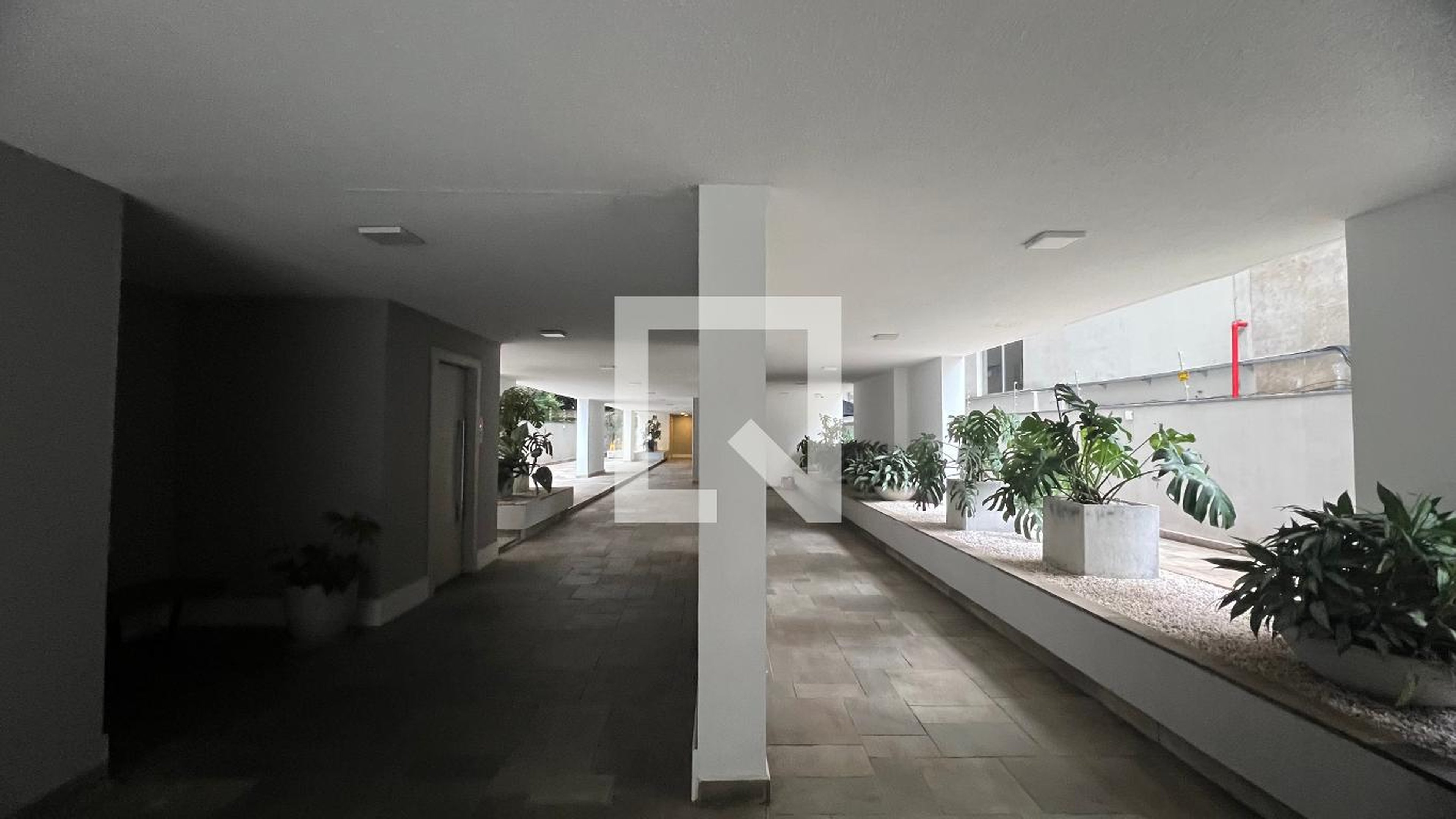 Área comum - Antígona