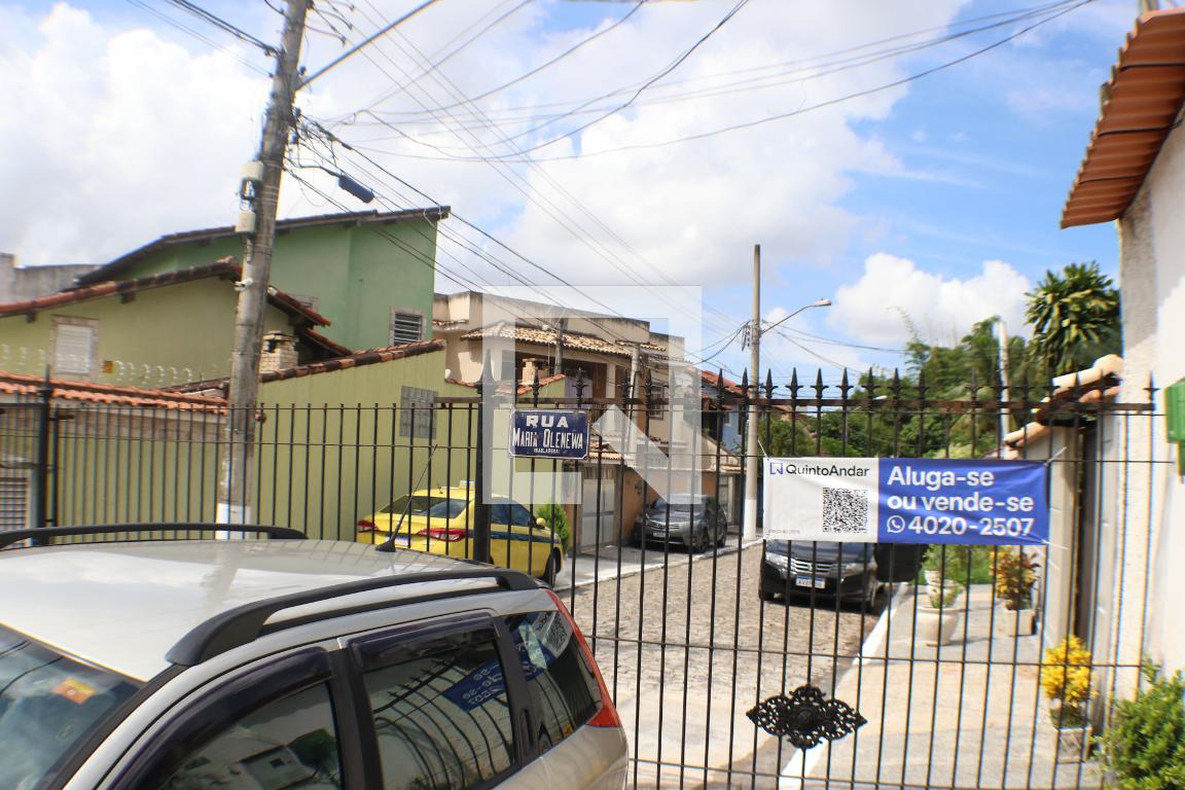 Fachada do Condomínio Condomínio em Rua Bailarina Maria Olemewa, 36