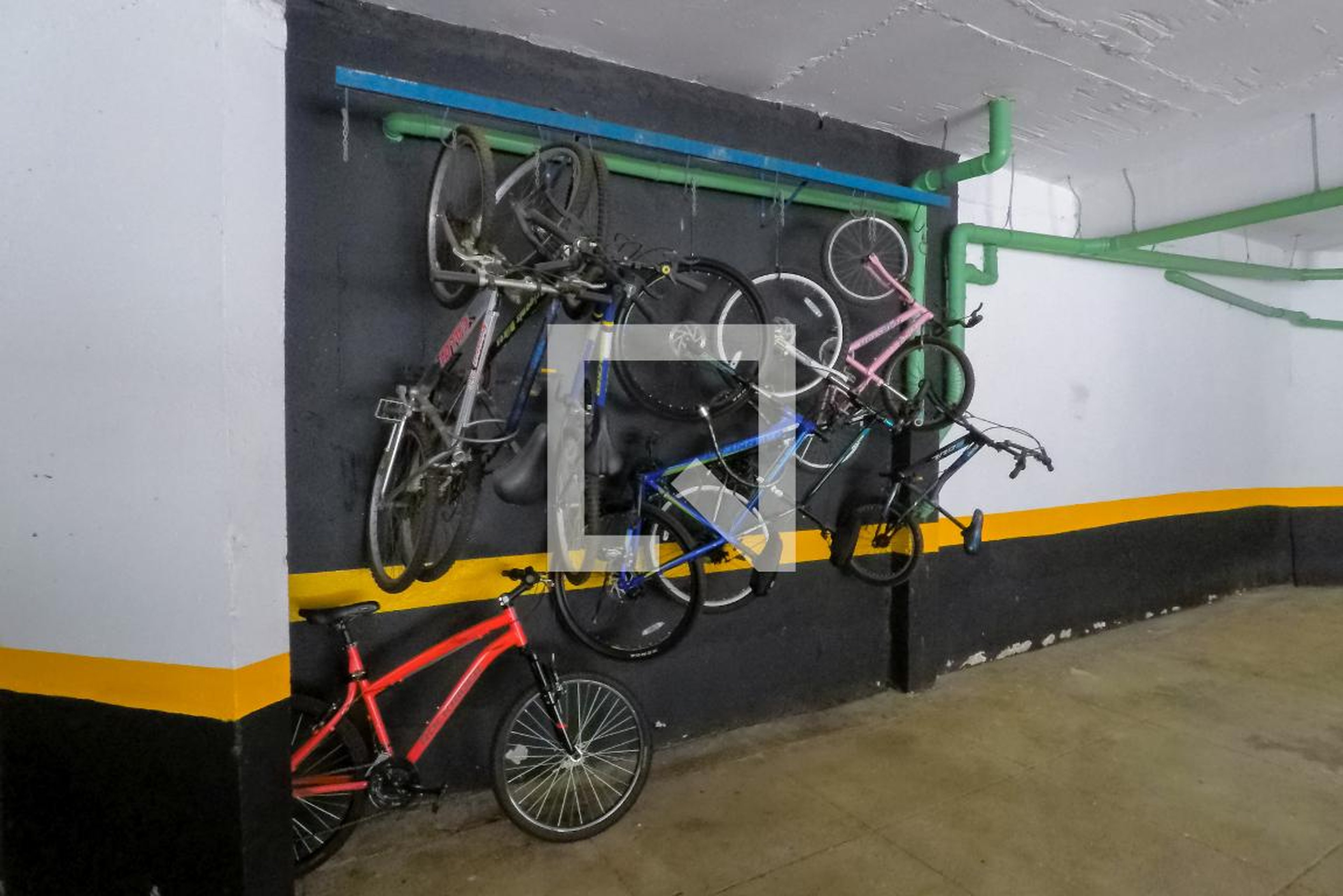 Bicicletario - Edifício Thelma