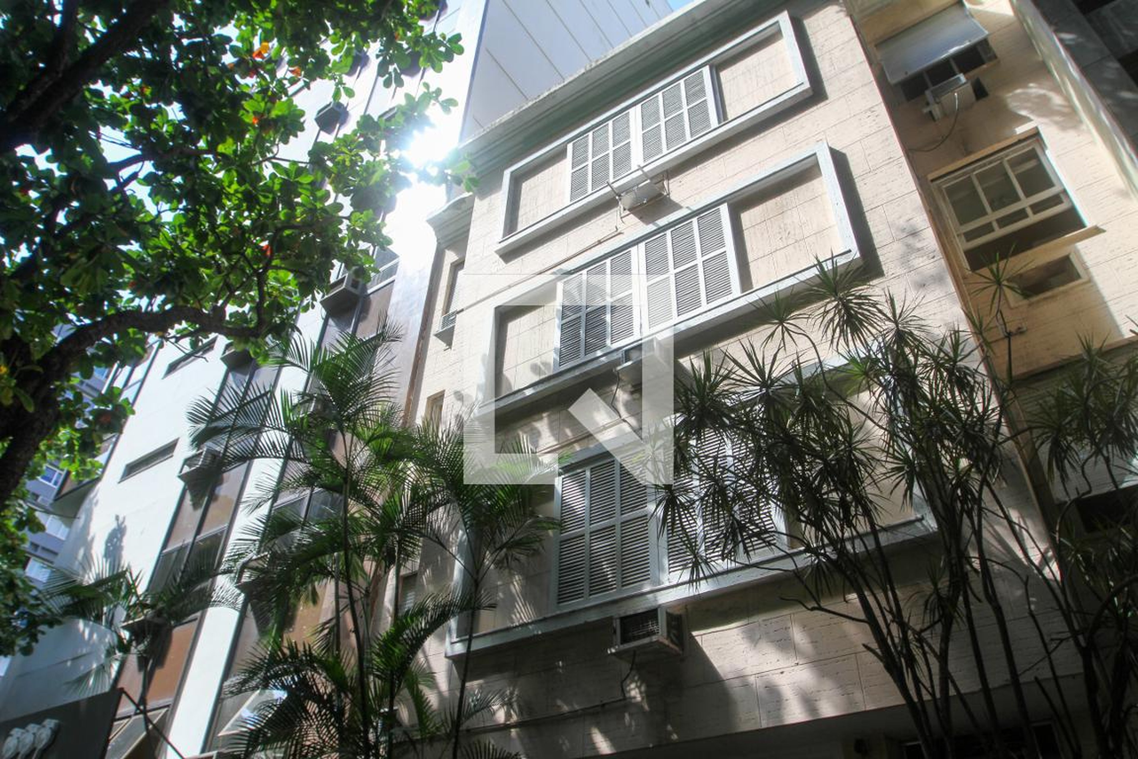 Fachada do Prédio Edifício Anibal de Mendonca