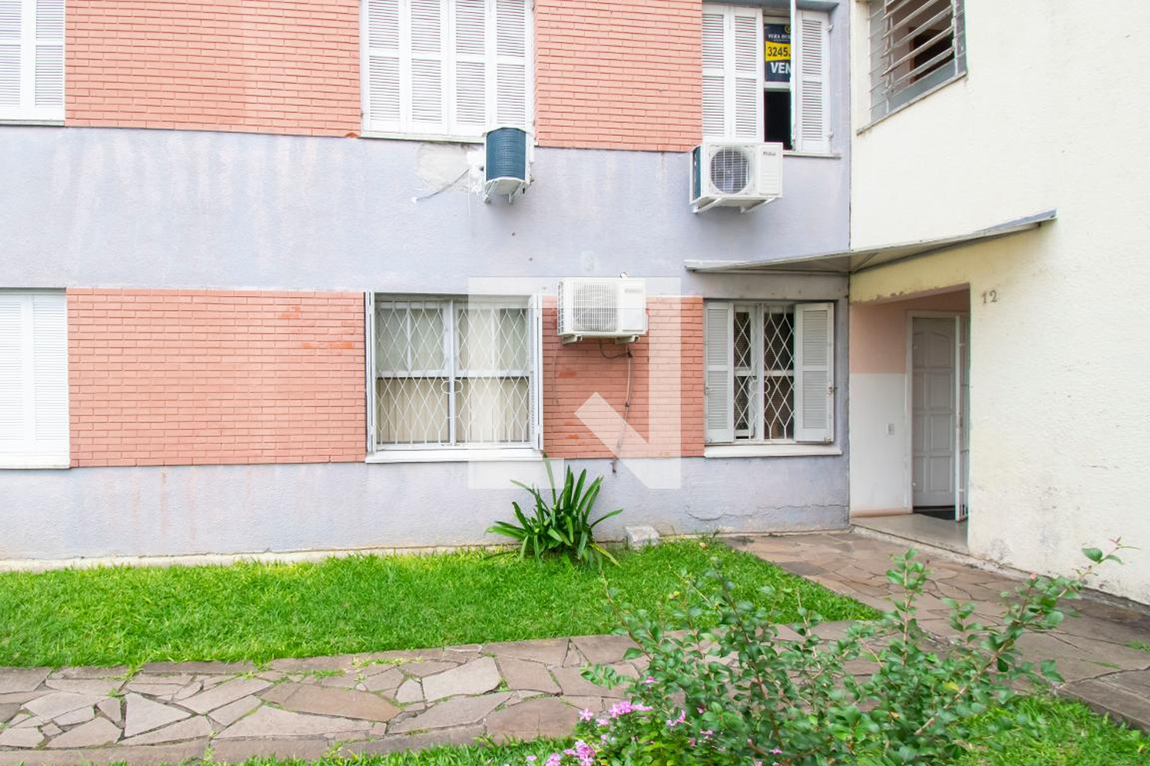 Entrada Condomínio em Rua Cidade de Natal, 760