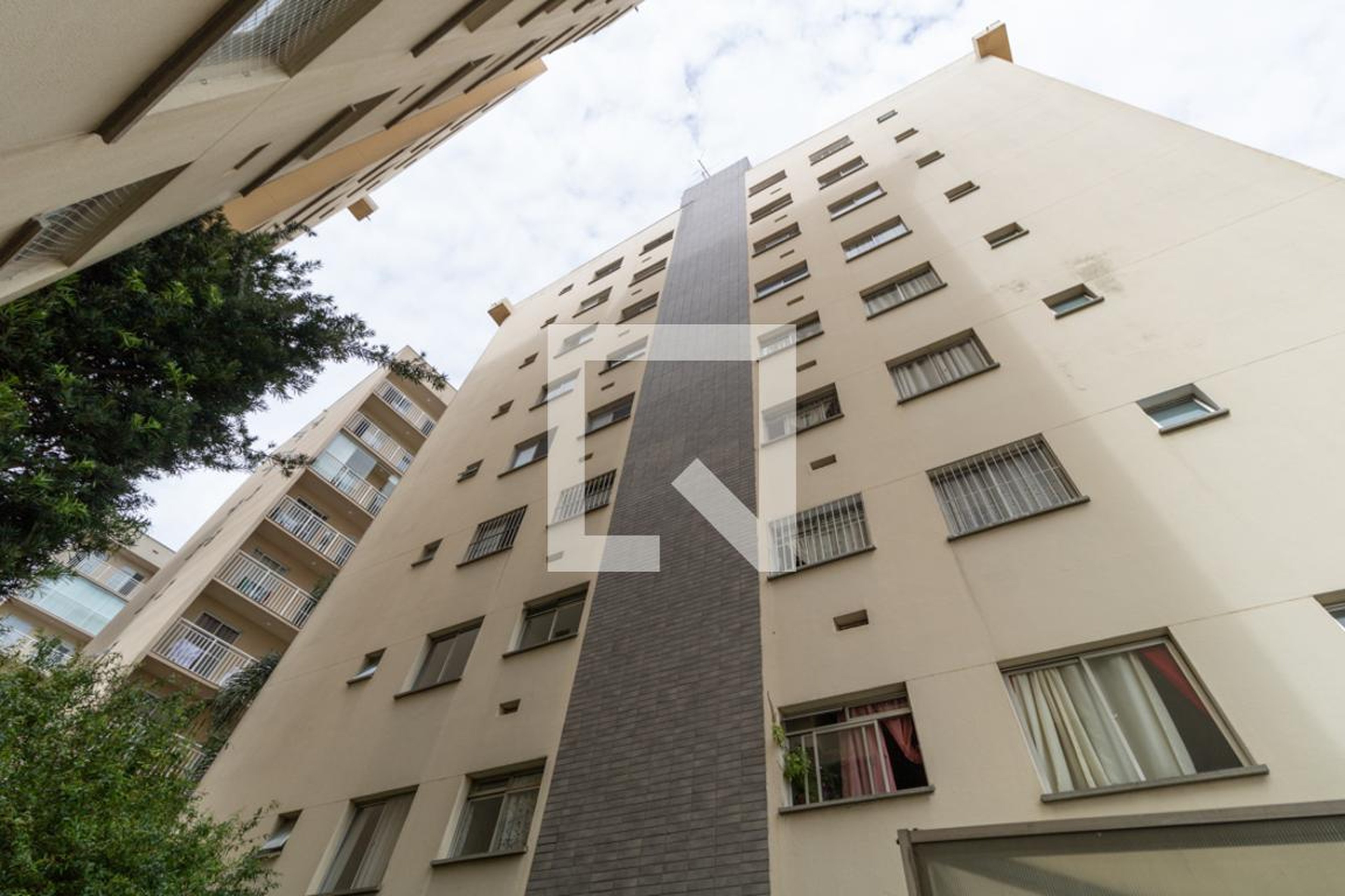 Fachada do Prédio Condomínio San Diego