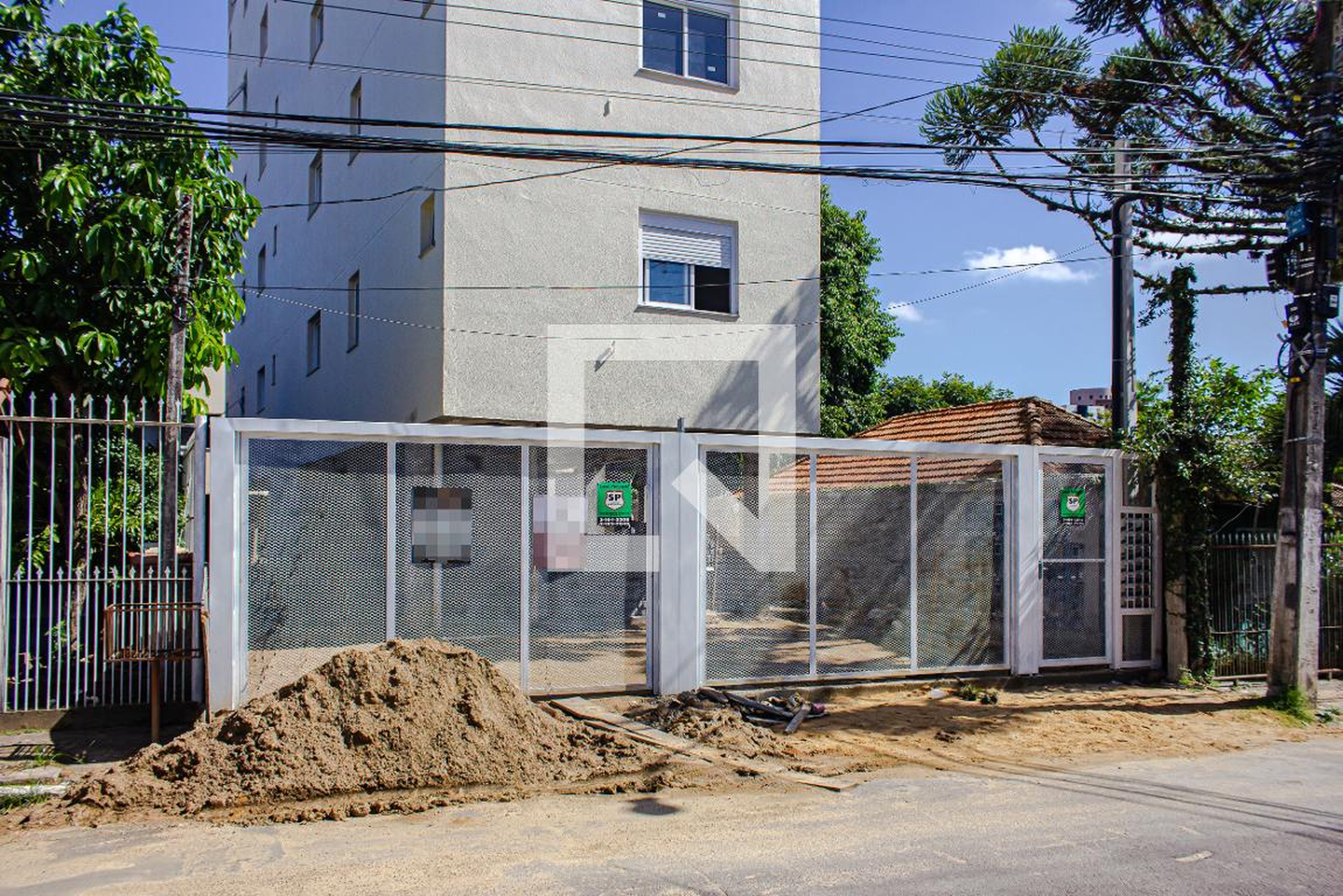 Fachada do Condomínio Residencial Fernando Abbot