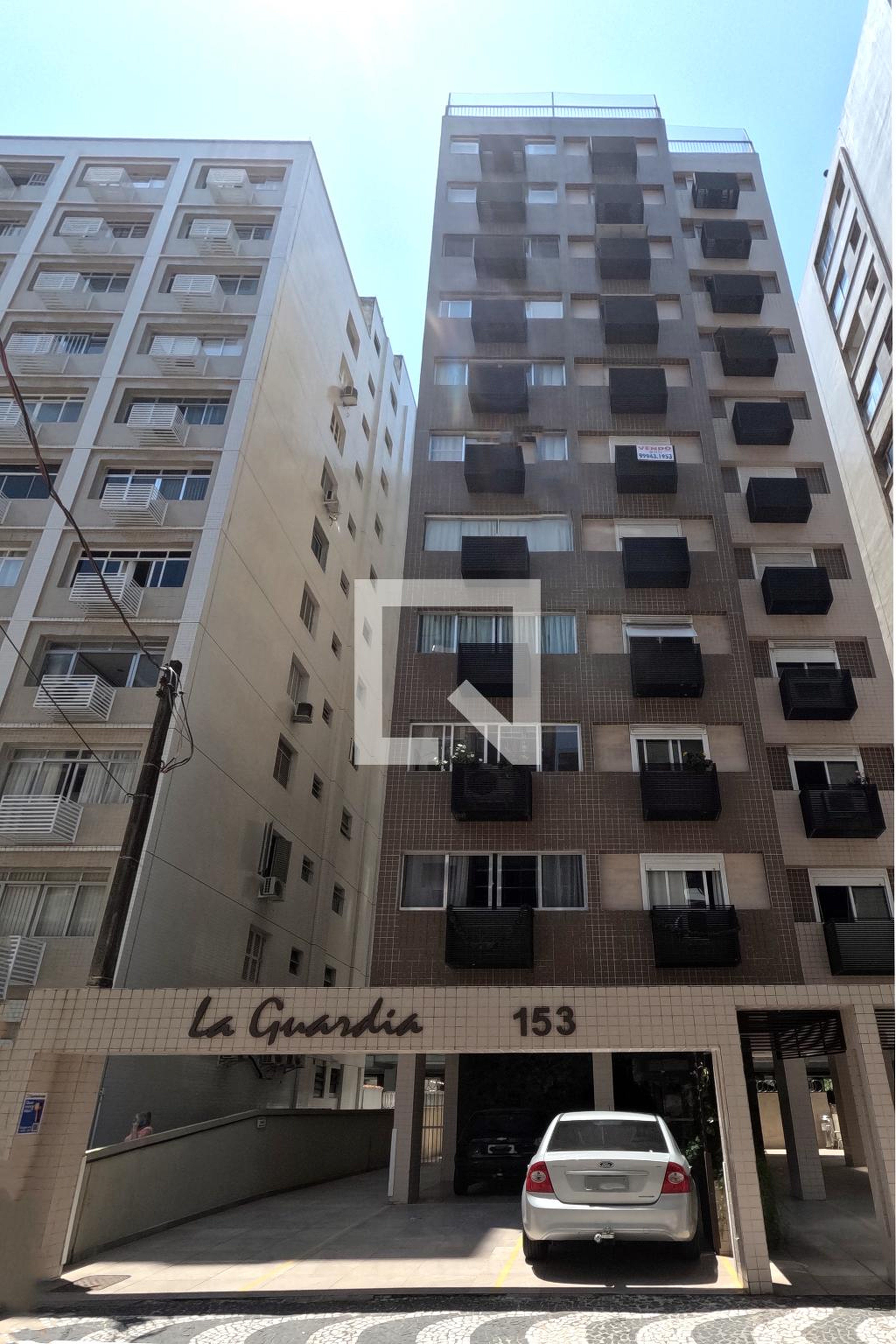 Fachada Condomínio La Guardia