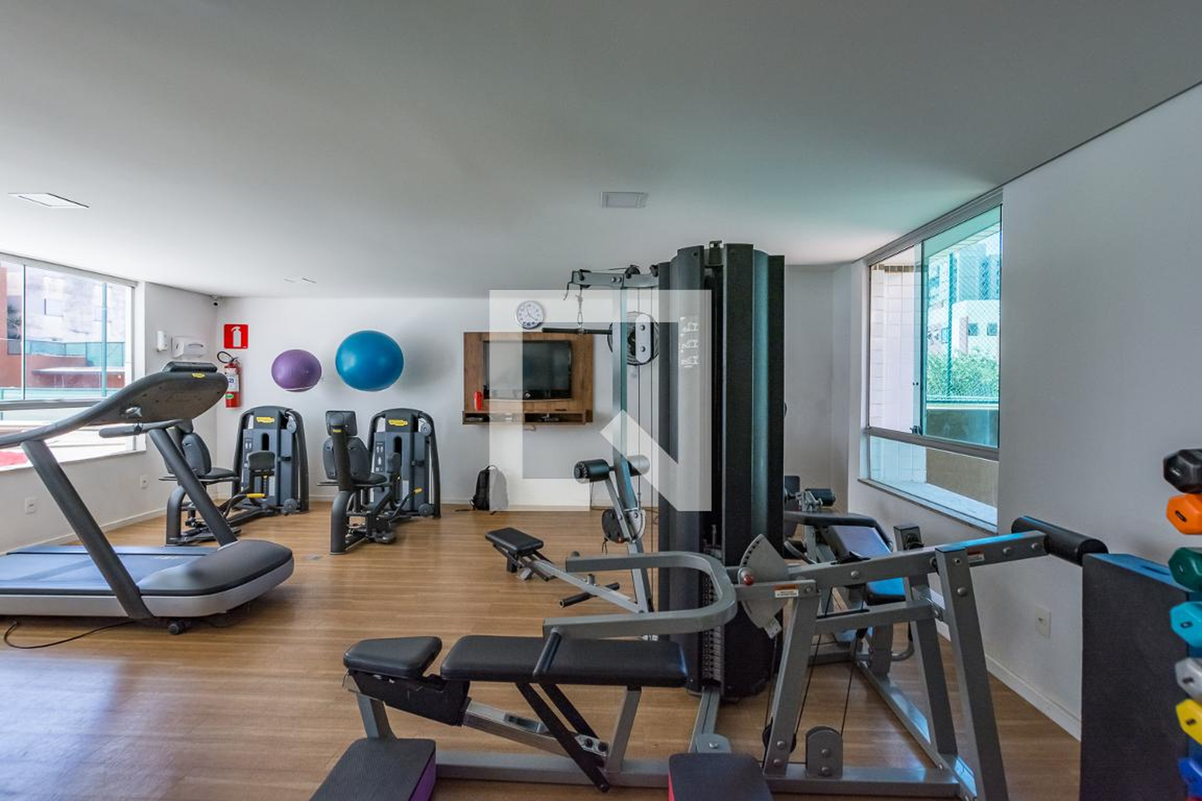 Academia - Edifício Cape Cod