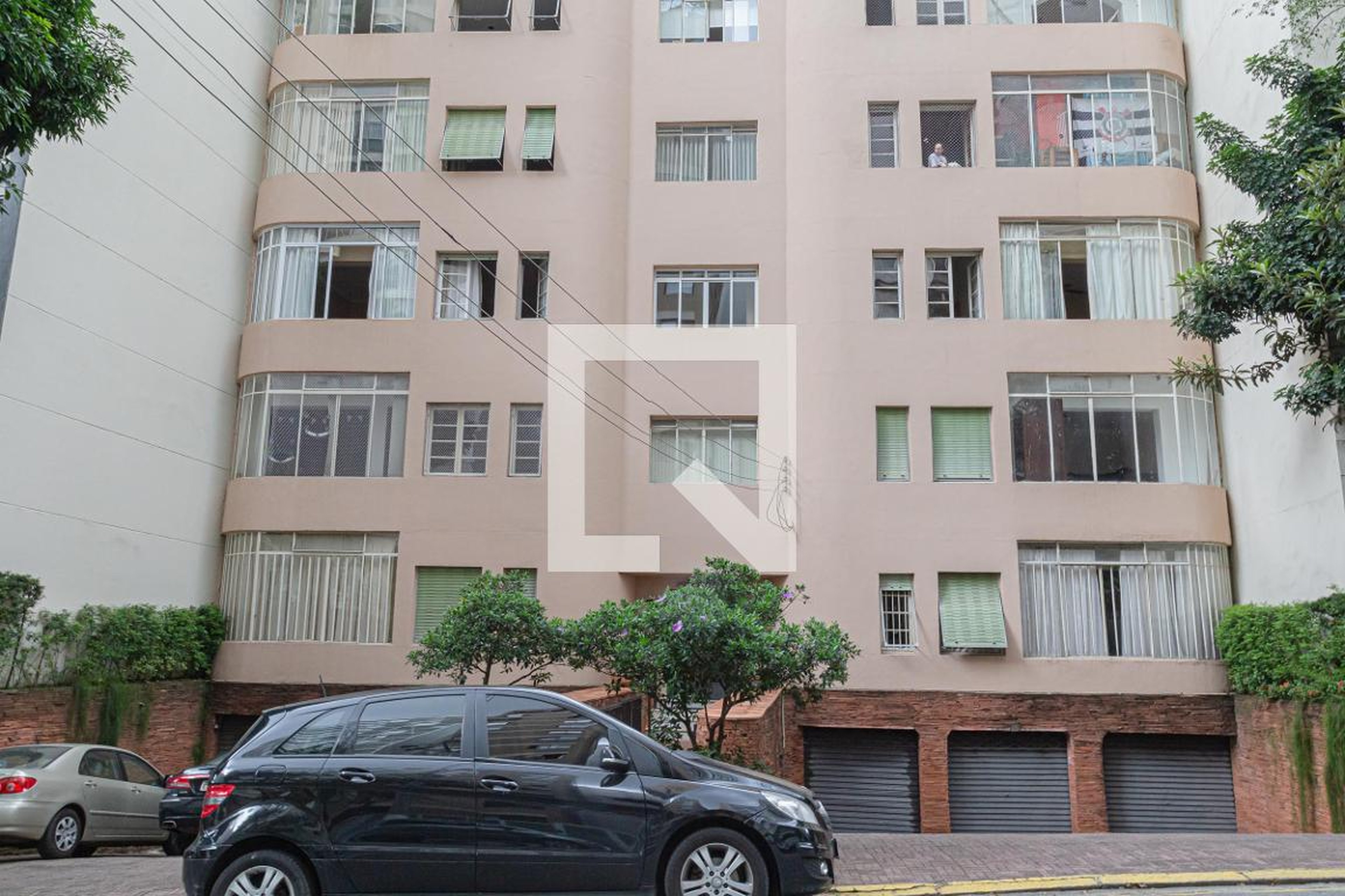 Fachada do Condomínio Condomínio Irene