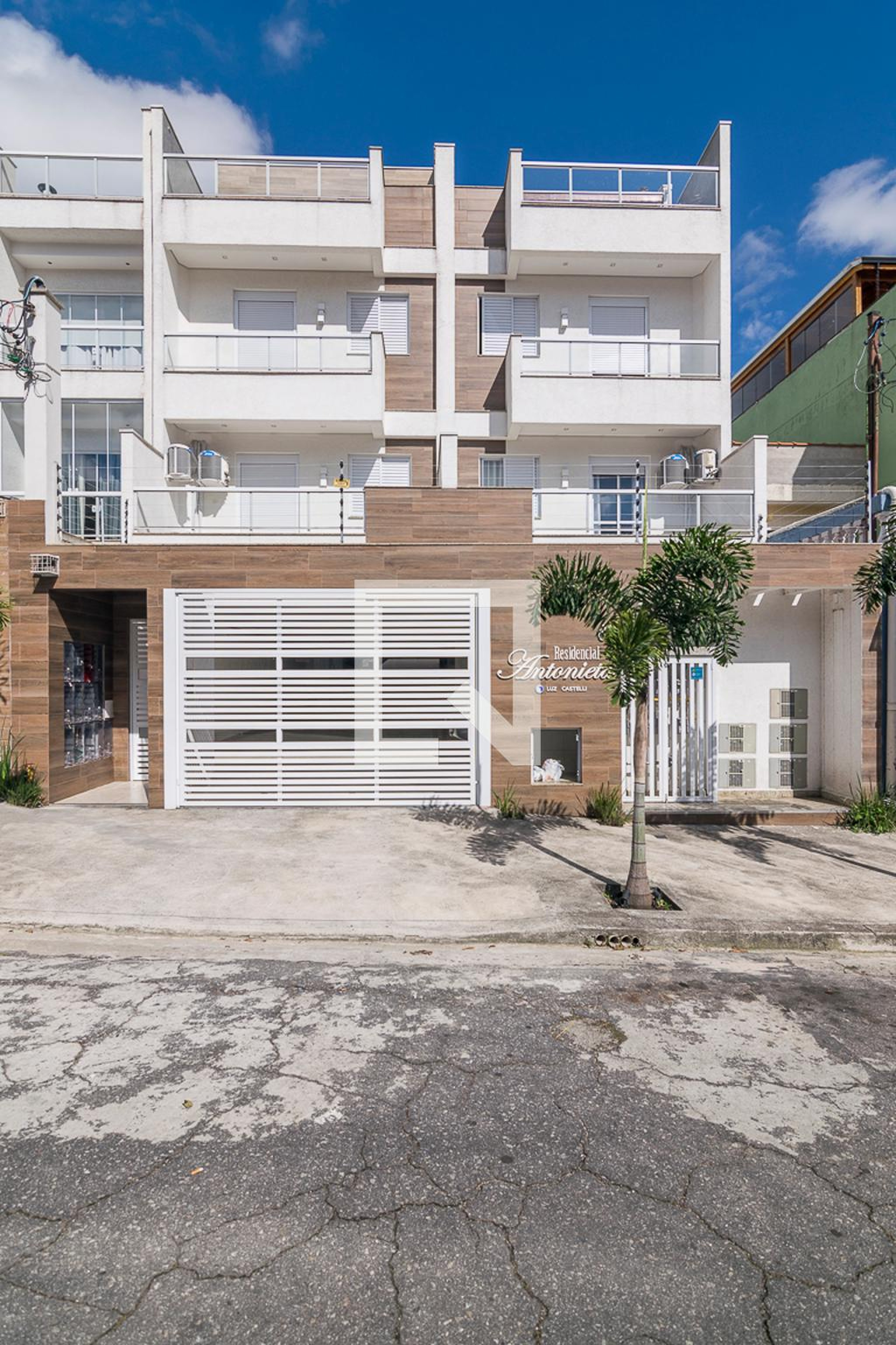 Fachada Residencial Antonieta