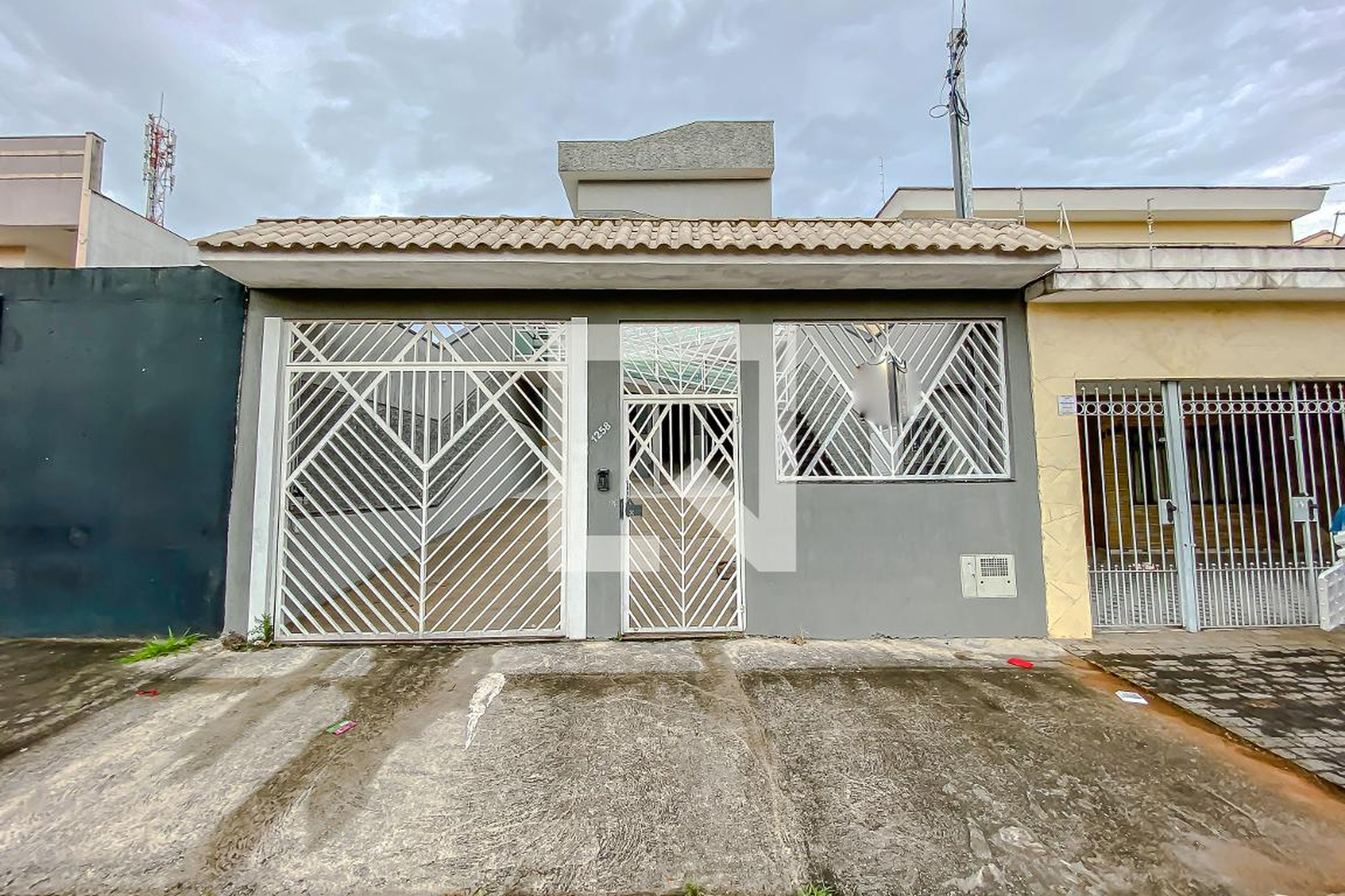 Fachada Condomínio Nisiyama