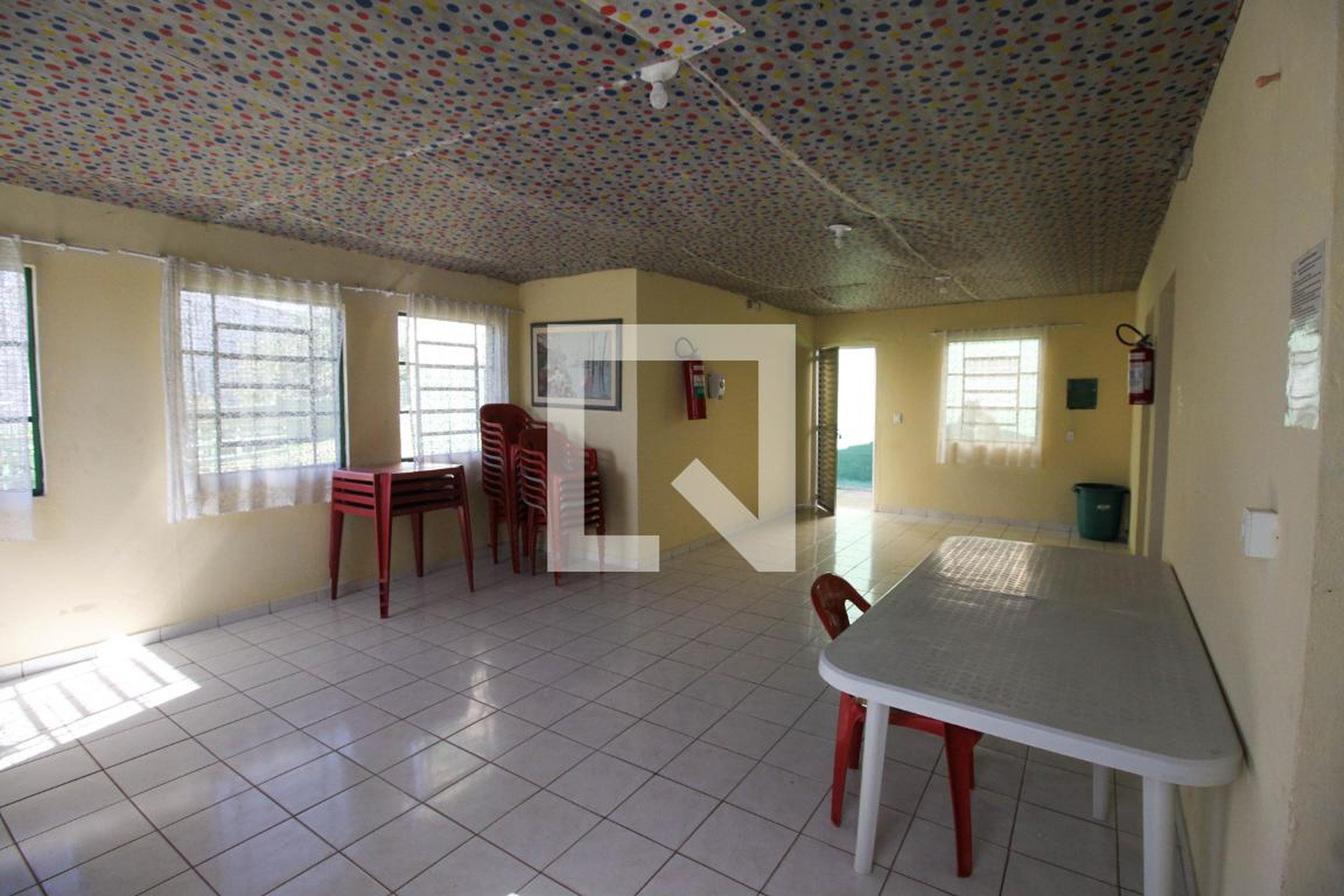 Salão de Festas - Adolfo Celi