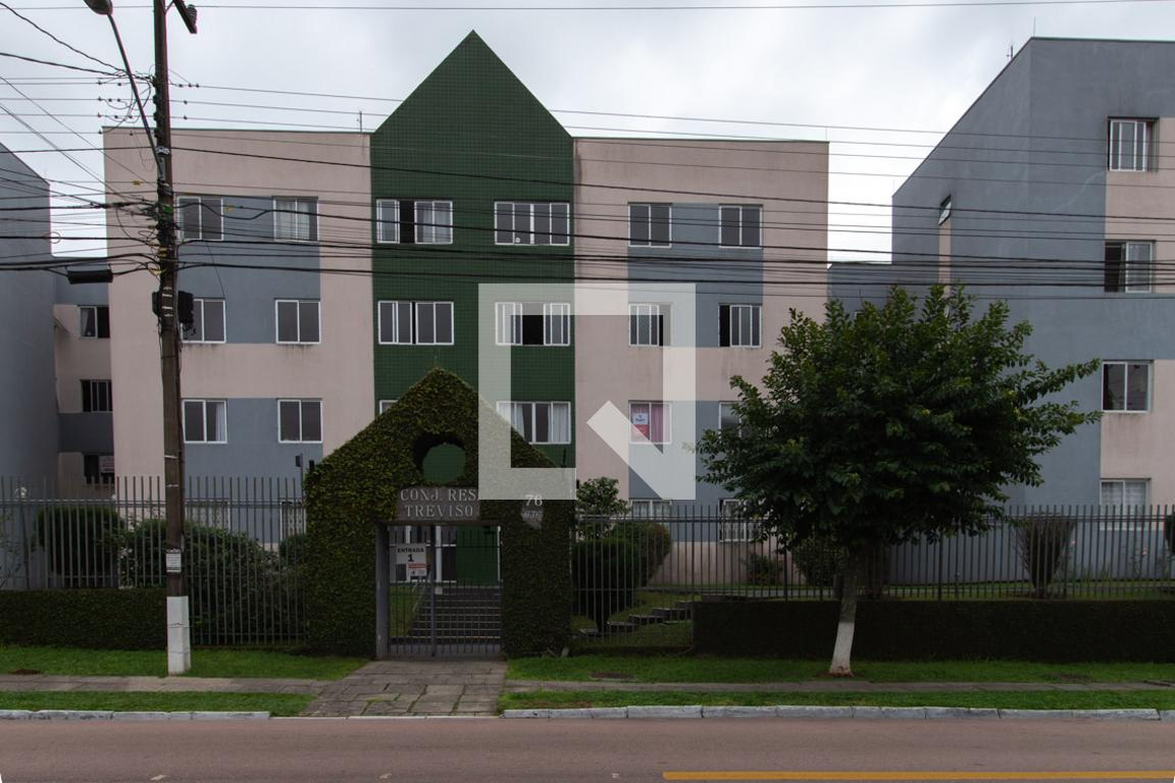 Fachada do Condomínio Condomínio Conjunto Residencial Treviso