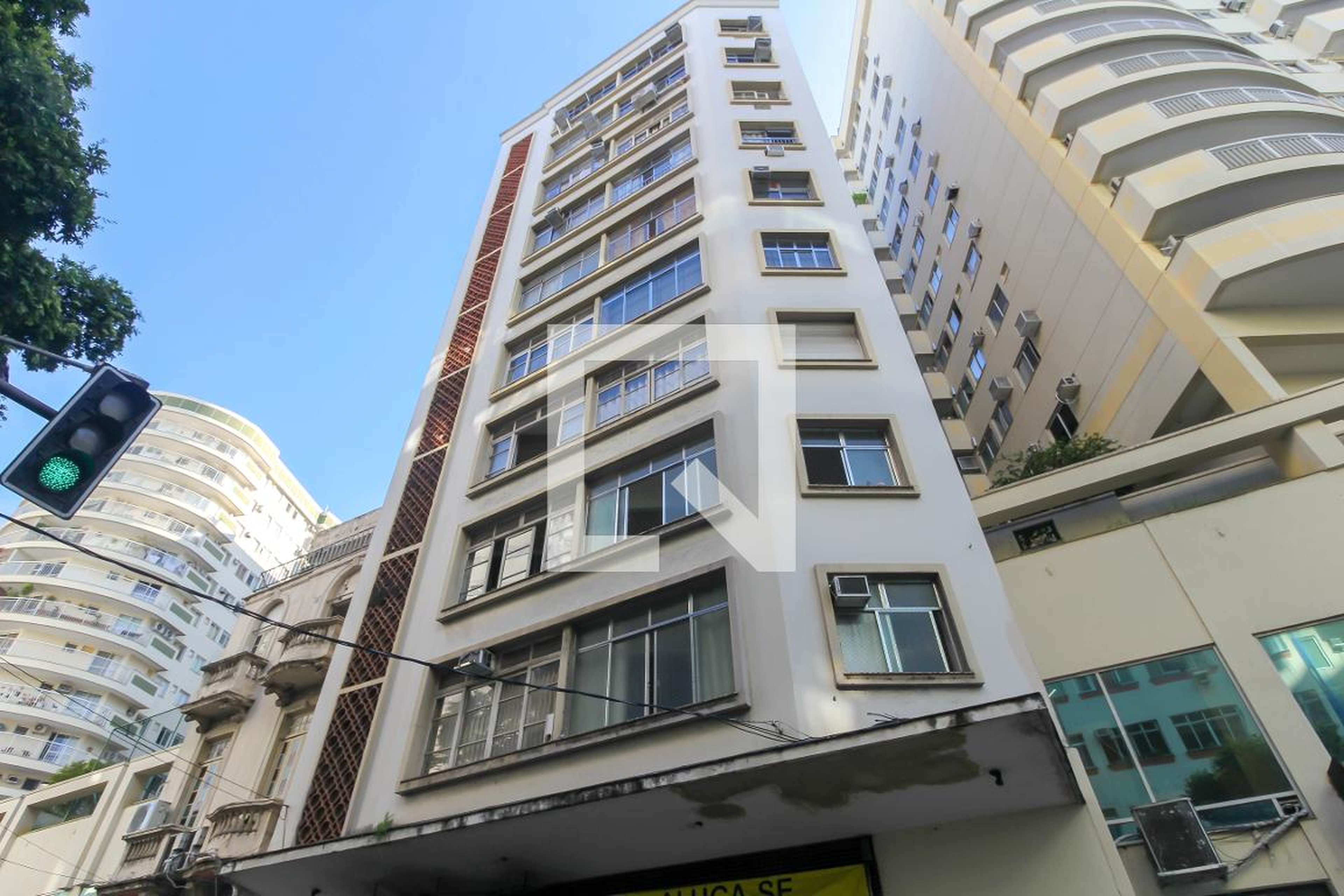 Fachada do Prédio Condomínio Genova