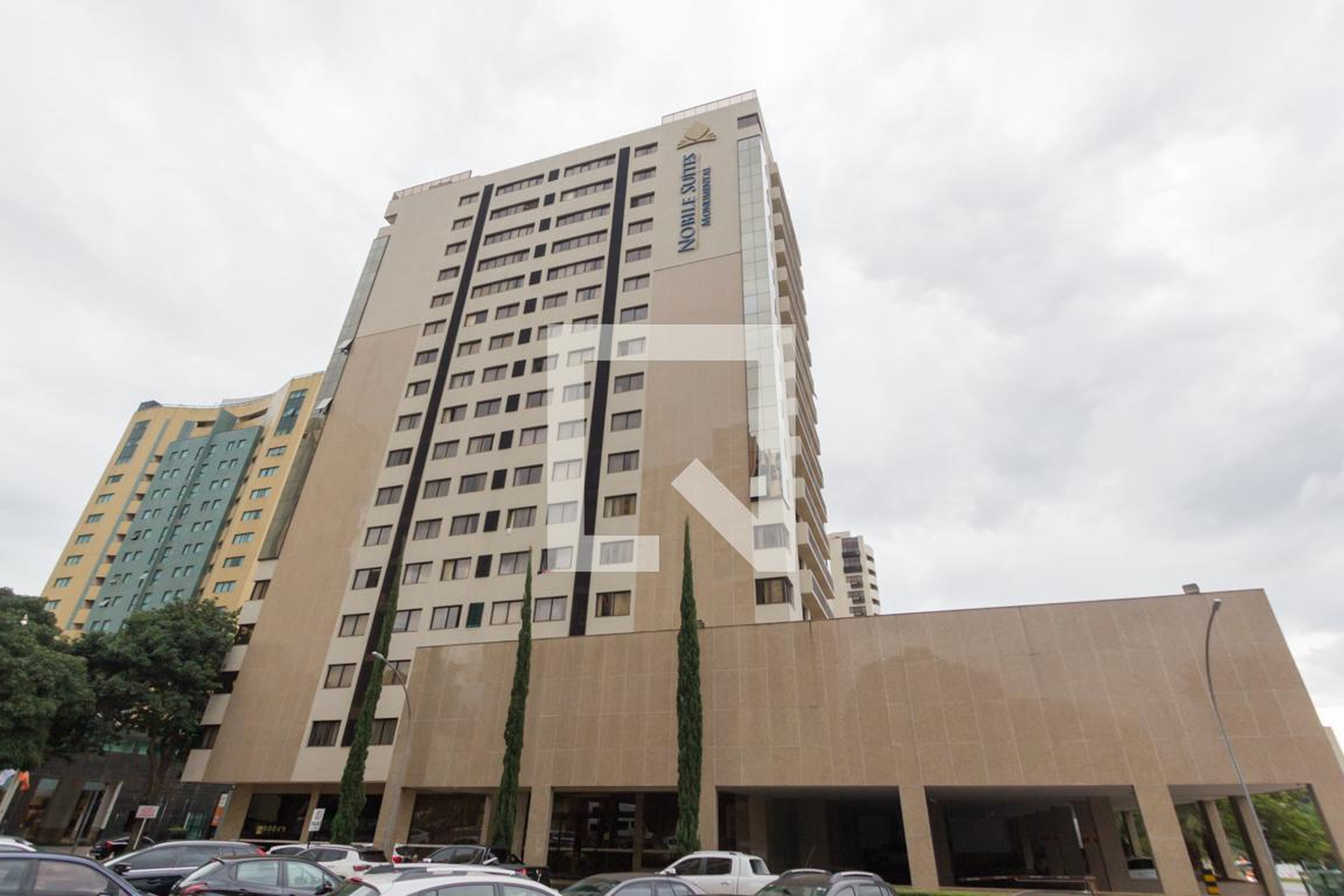 Fachada Condomínio Nobile Suítes