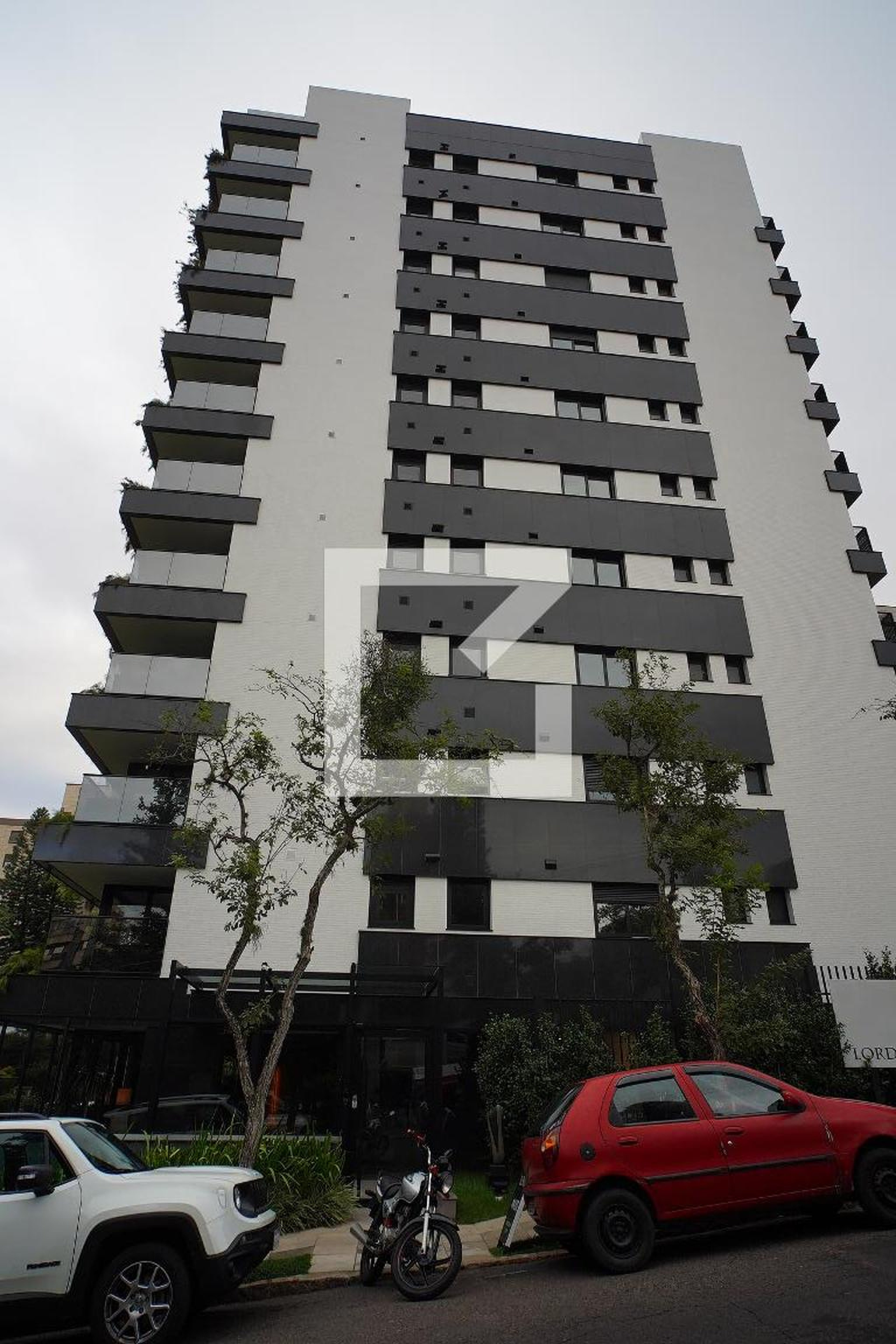 Fachada do Condomínio Condomínio Lord