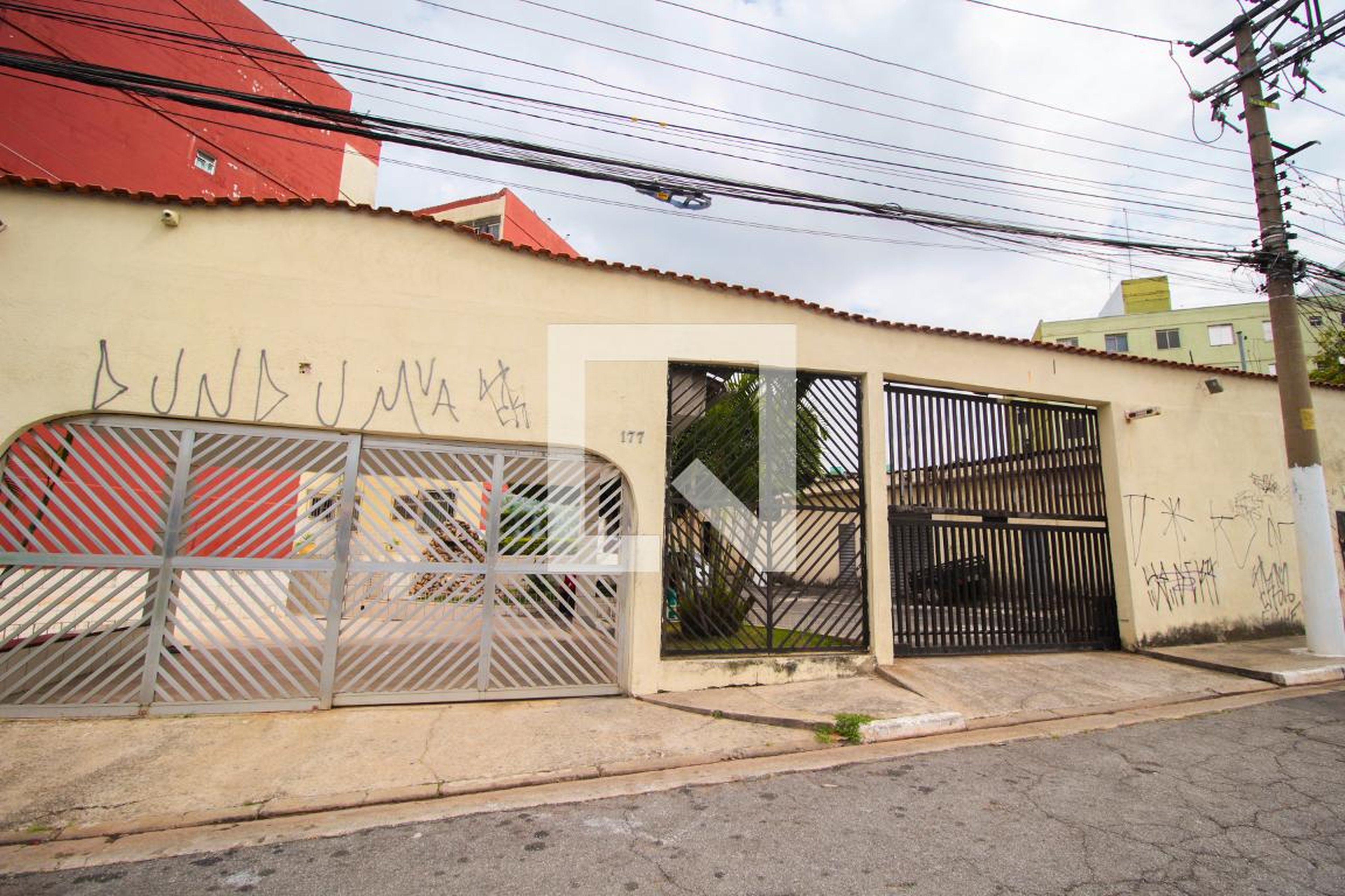 Fachada do Condomínio Condomínio Sândalo 1