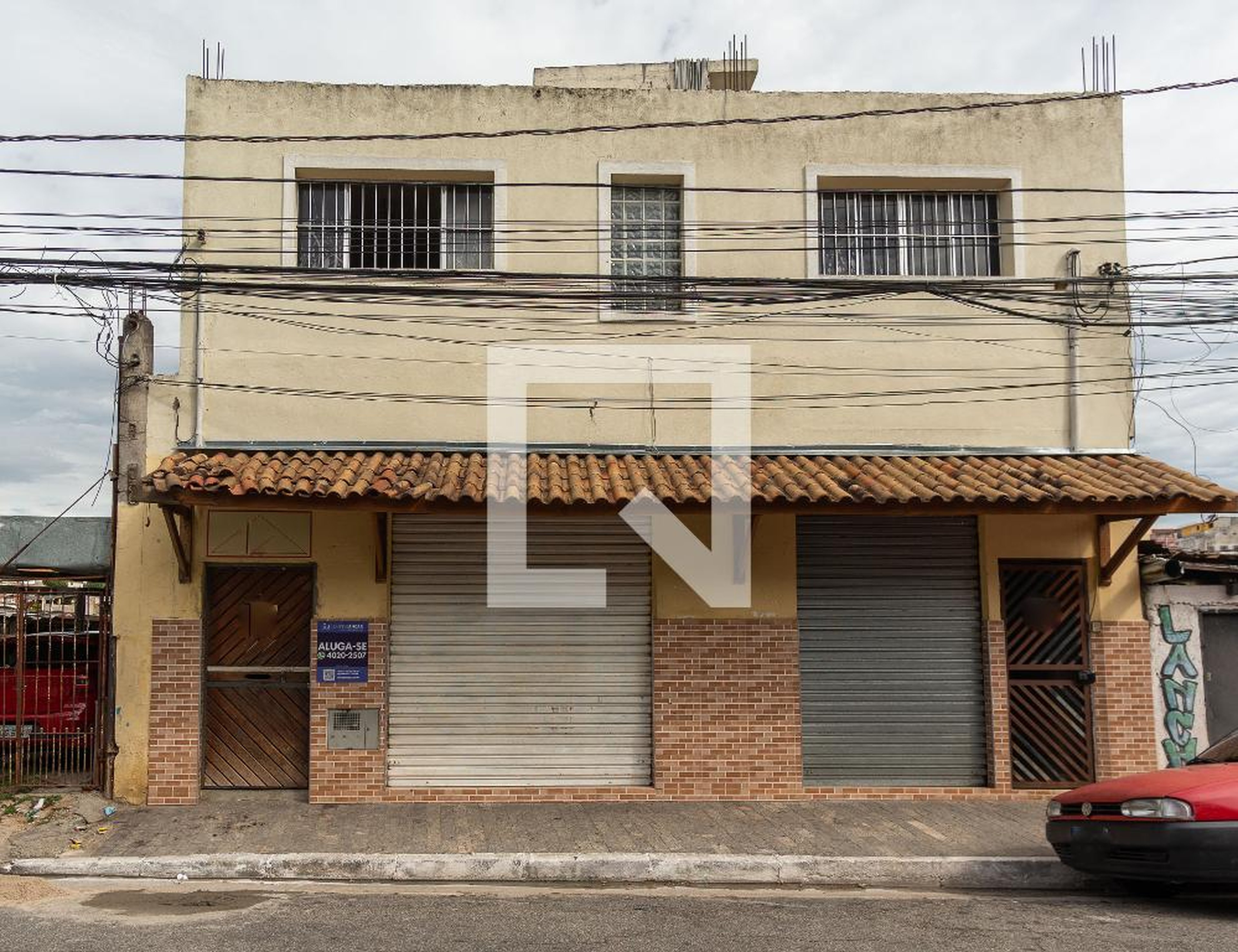 Fachada Condomínio em Rua Domiciano Ribeiro, 738