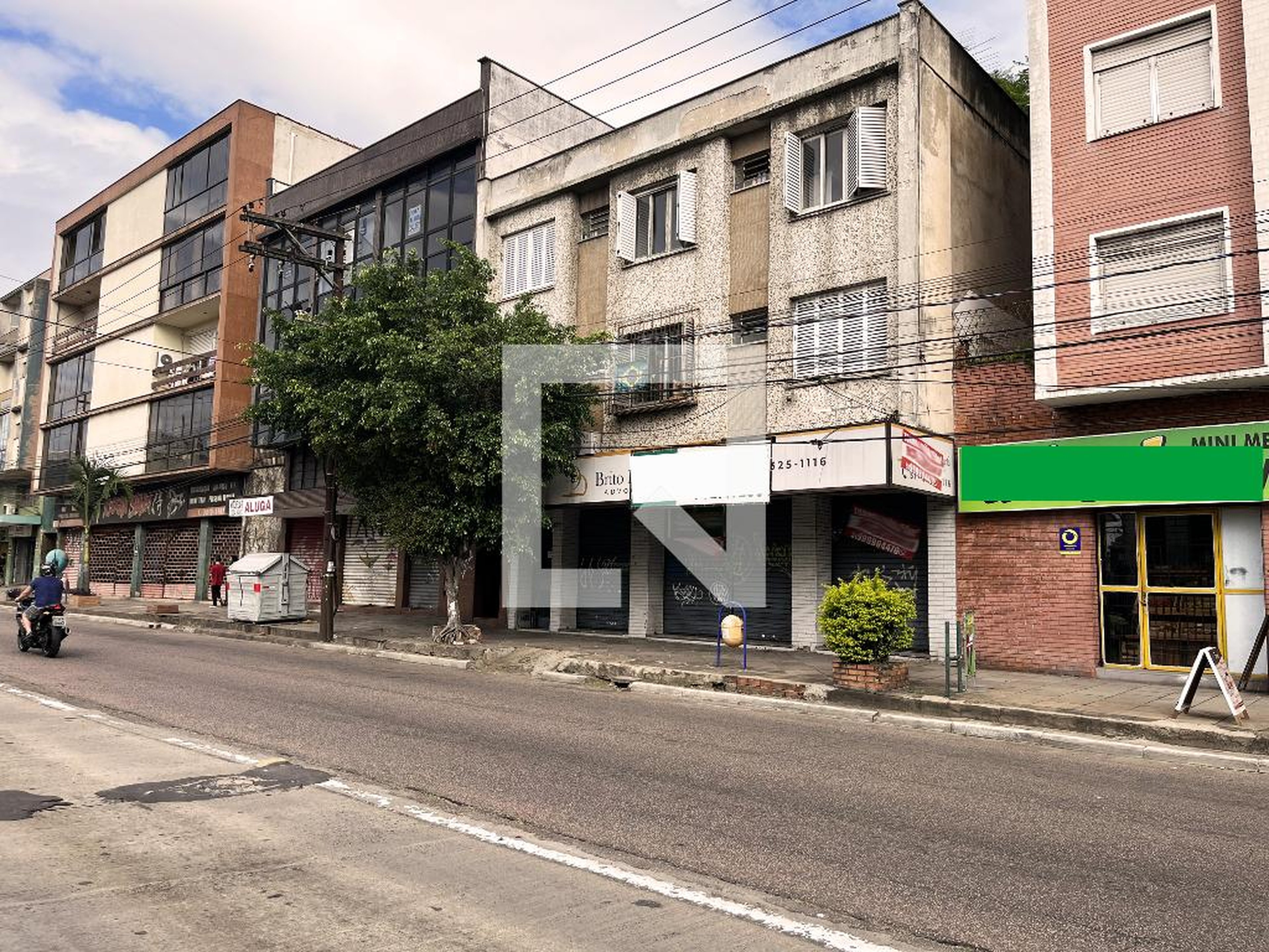 Fachada Condomínio em Avenida Benjamin Constant, 278