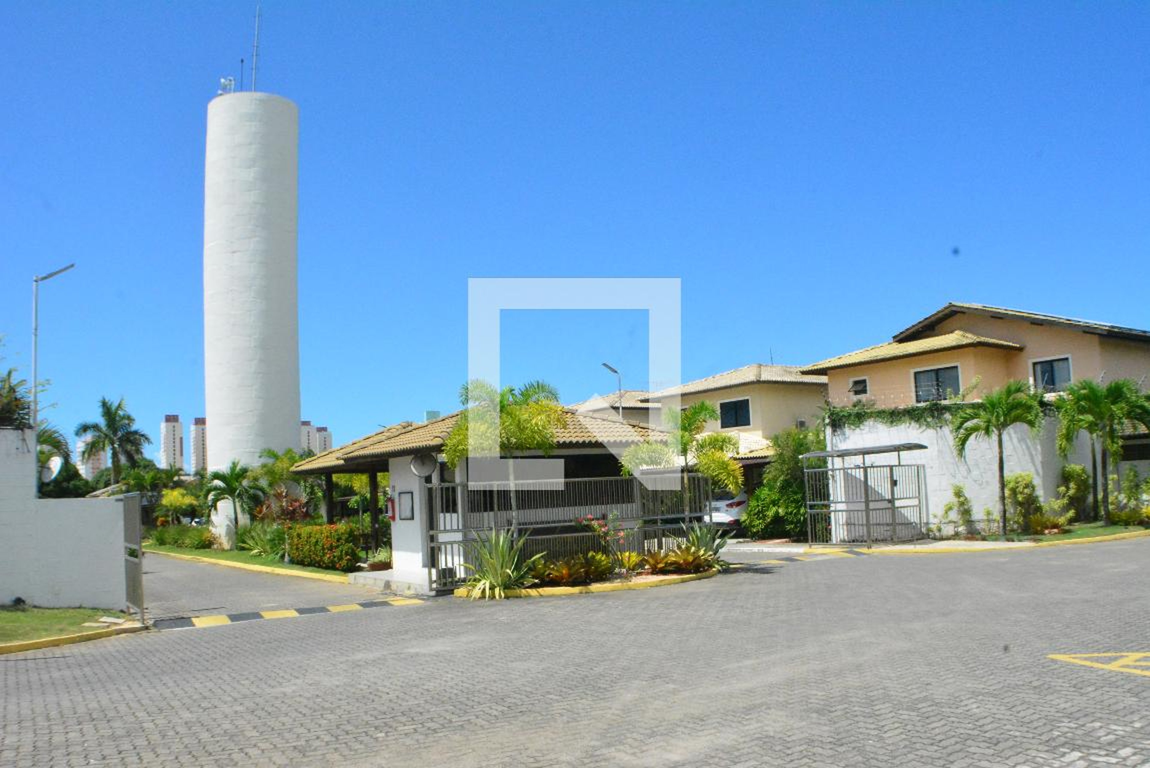 Fachada do Condomínio Condomínio Solaris Residências