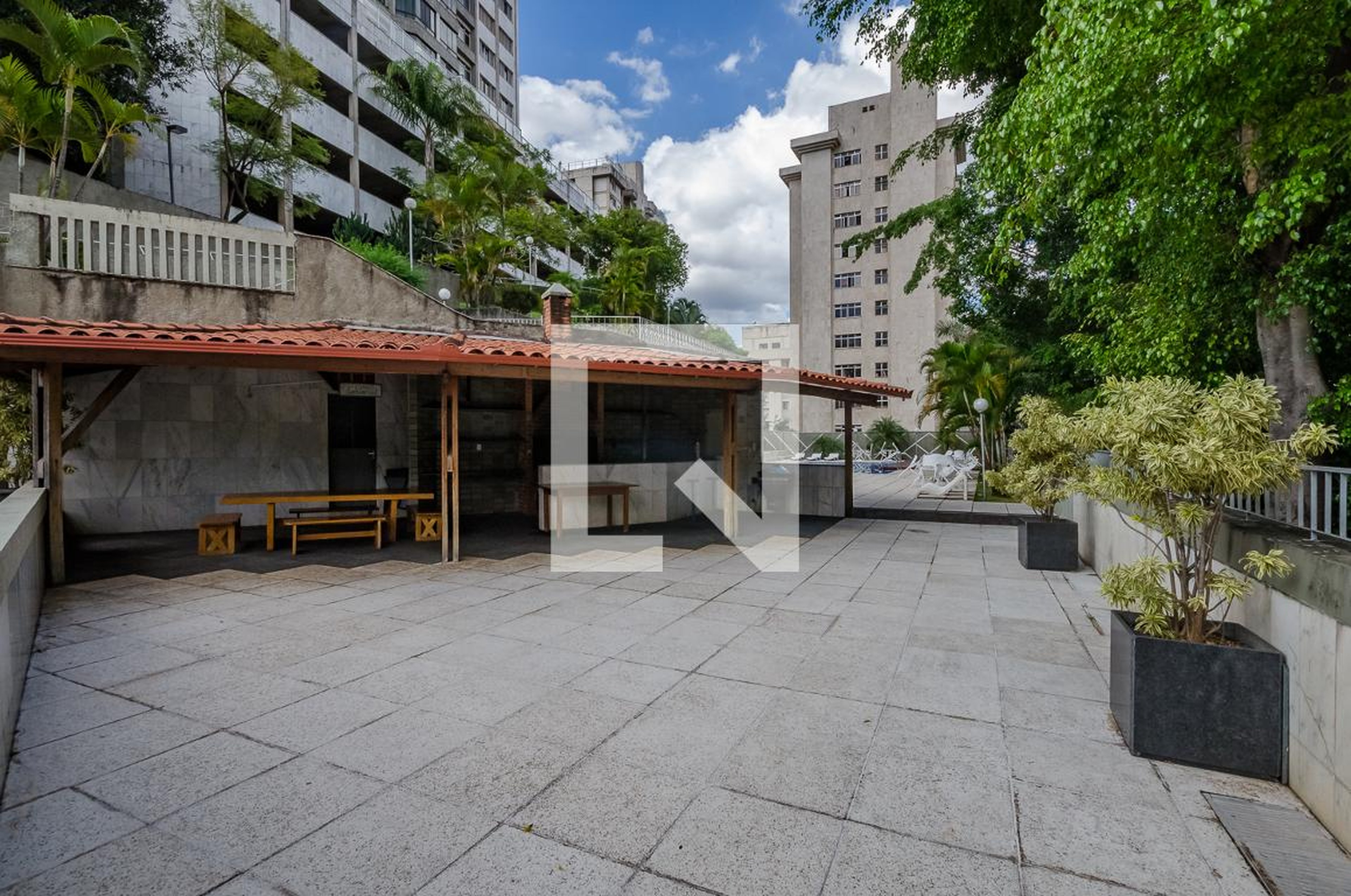 Churrasqueira - Edifício Solar dos Rouxinóis