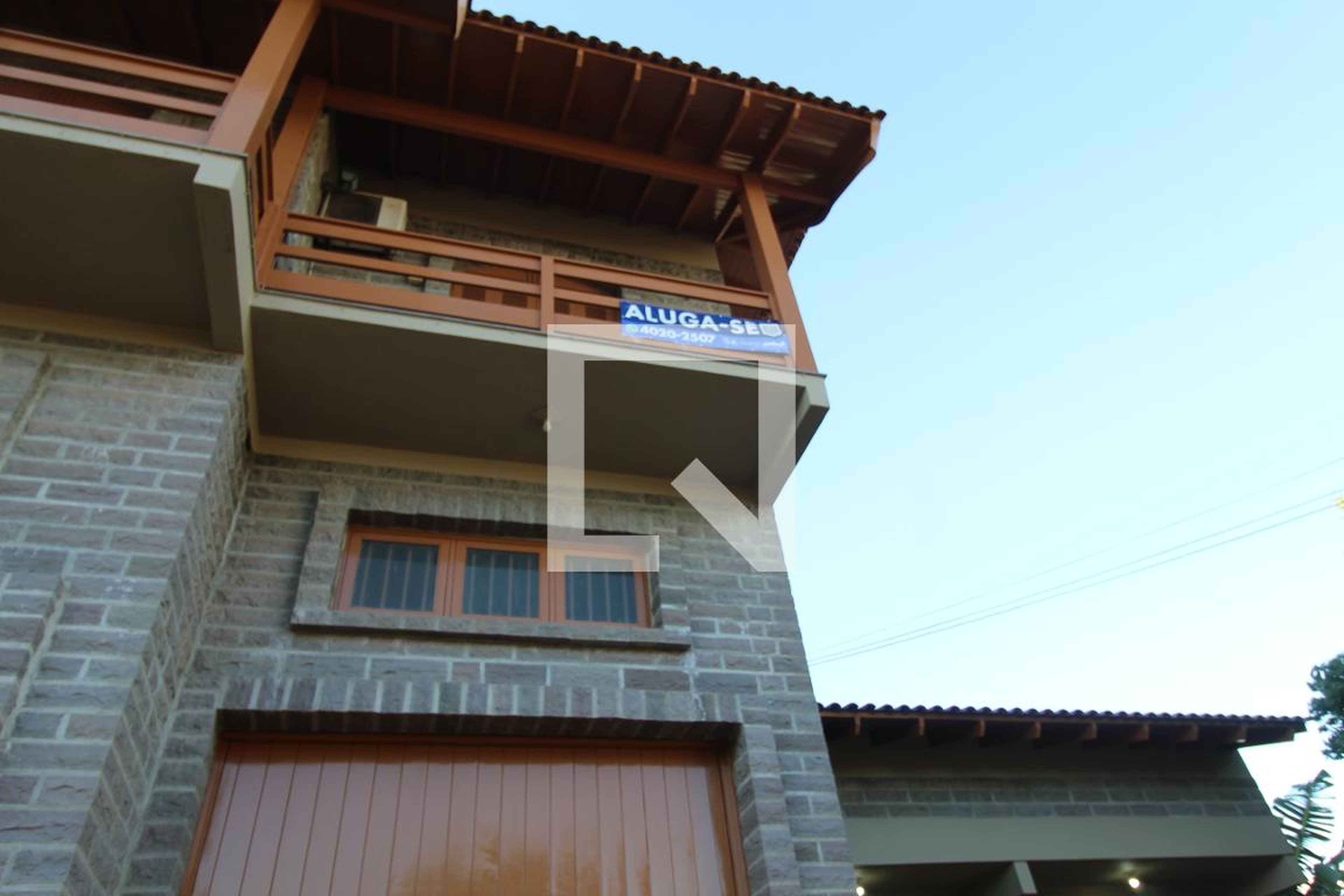 Fachada Condomínio em Rua Major Sezefredo, 1439