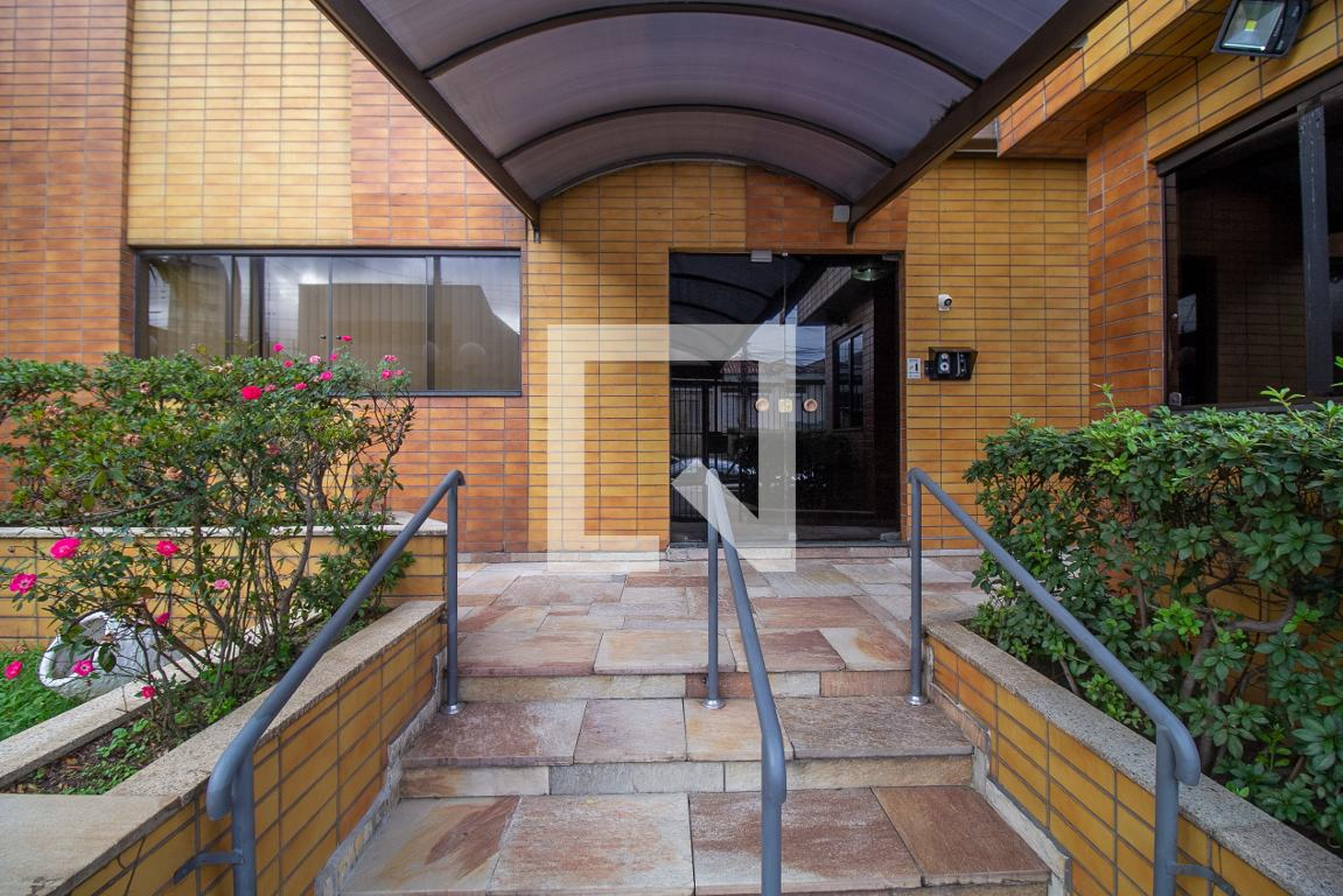 Entrada - Edifício Della Colina