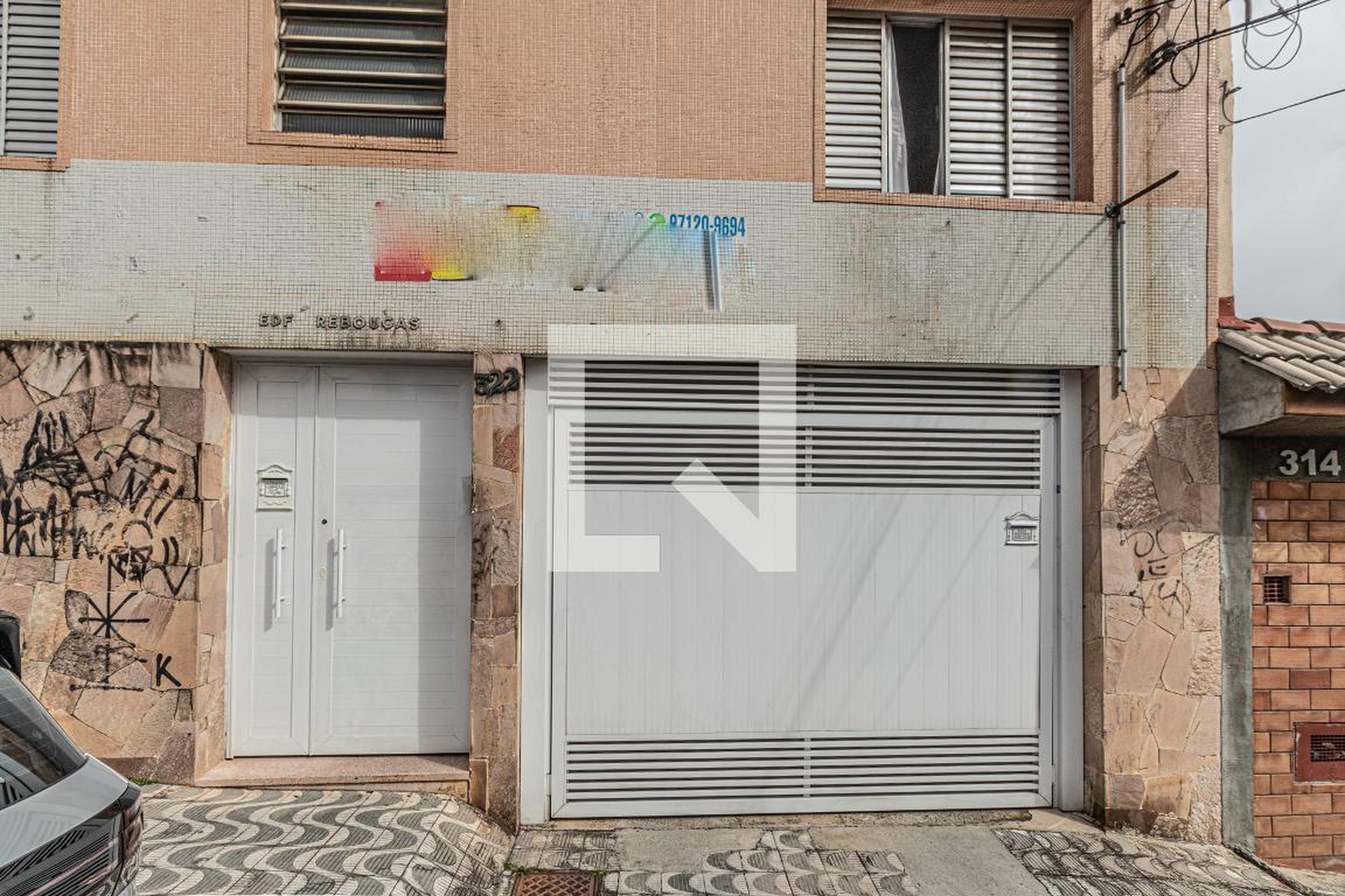 Fachada do Condomínio Edifício Rebouças