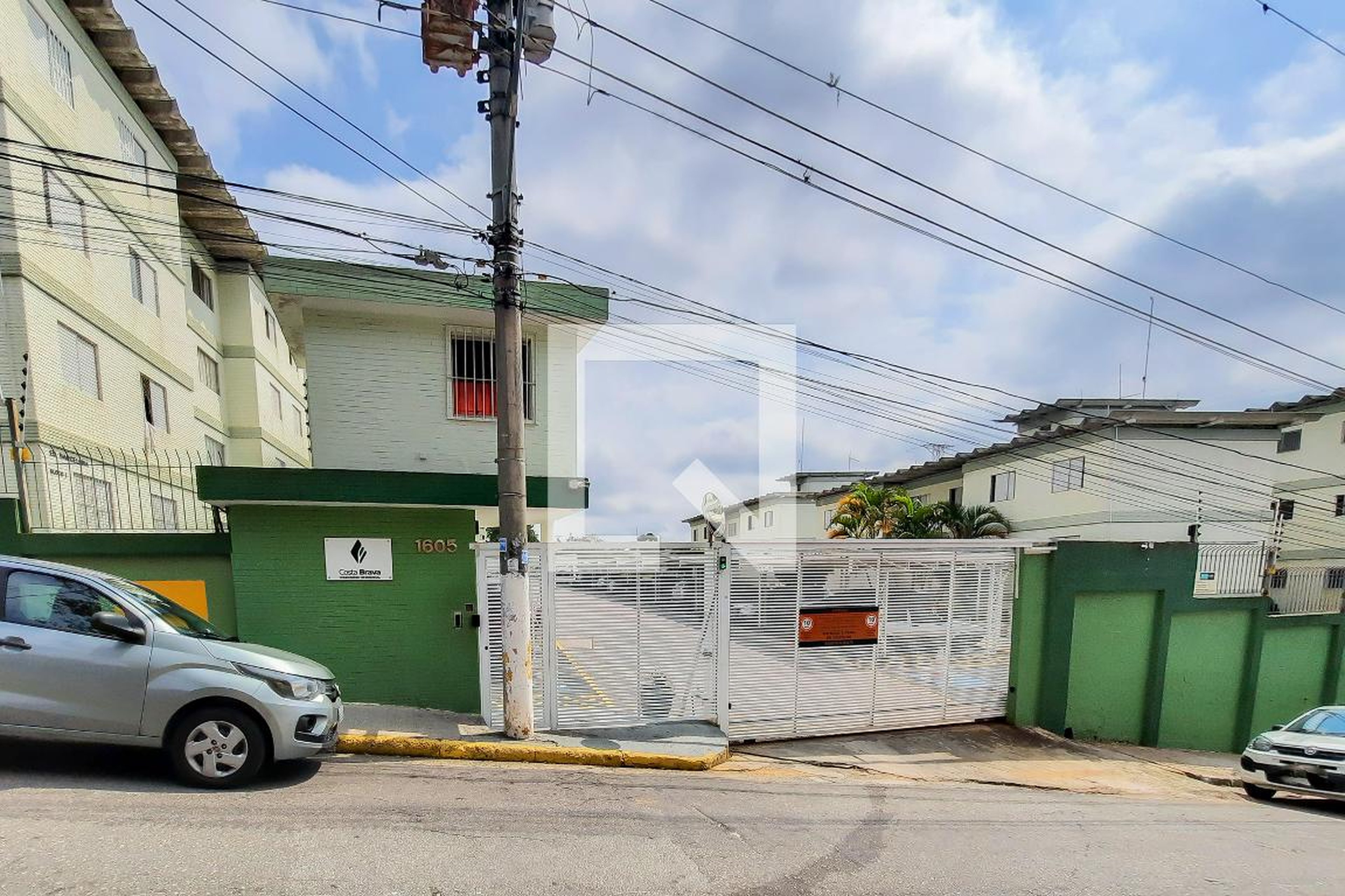 Fachada do Condomínio Condomínio Costa Brava