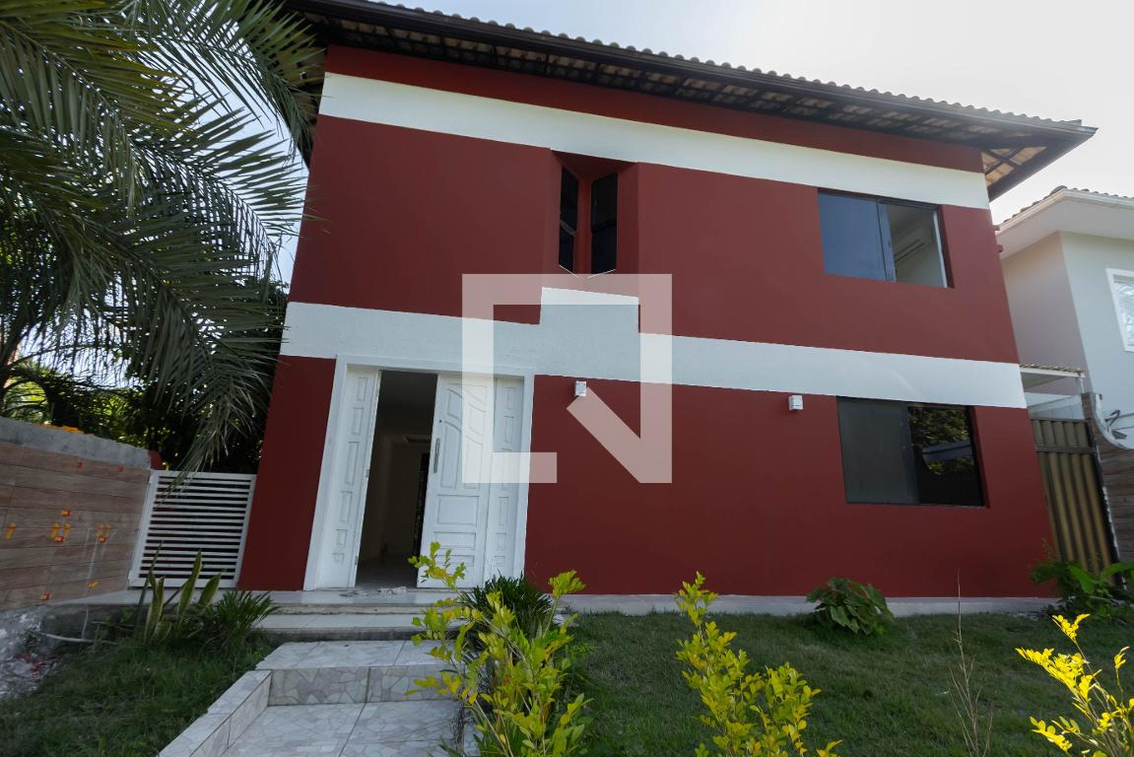 Fachada Condomínio em Rua Jandiroba, 1