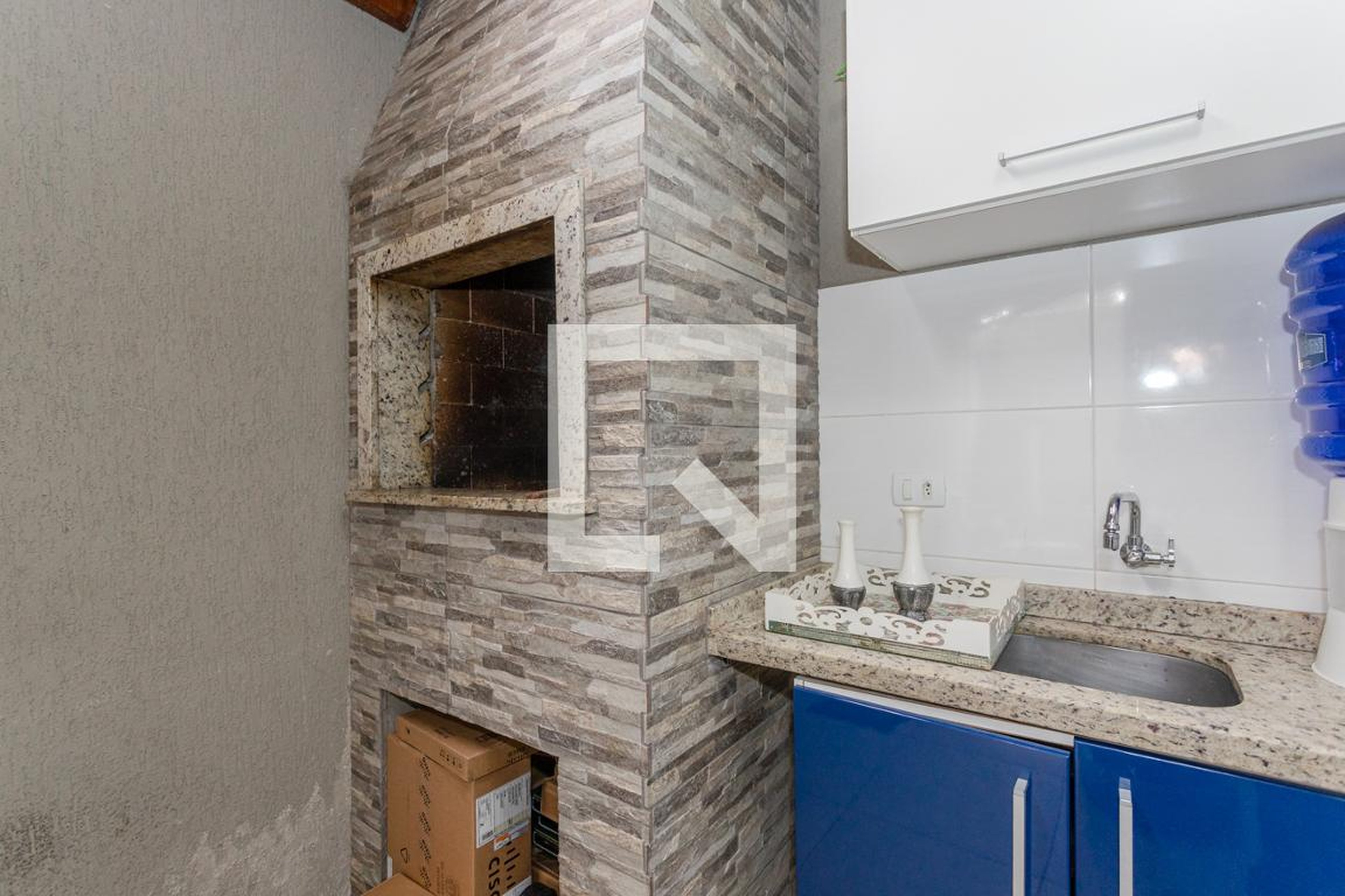 Churrasqueira Condomínio em Rua Coronel Domingos Soares, 112