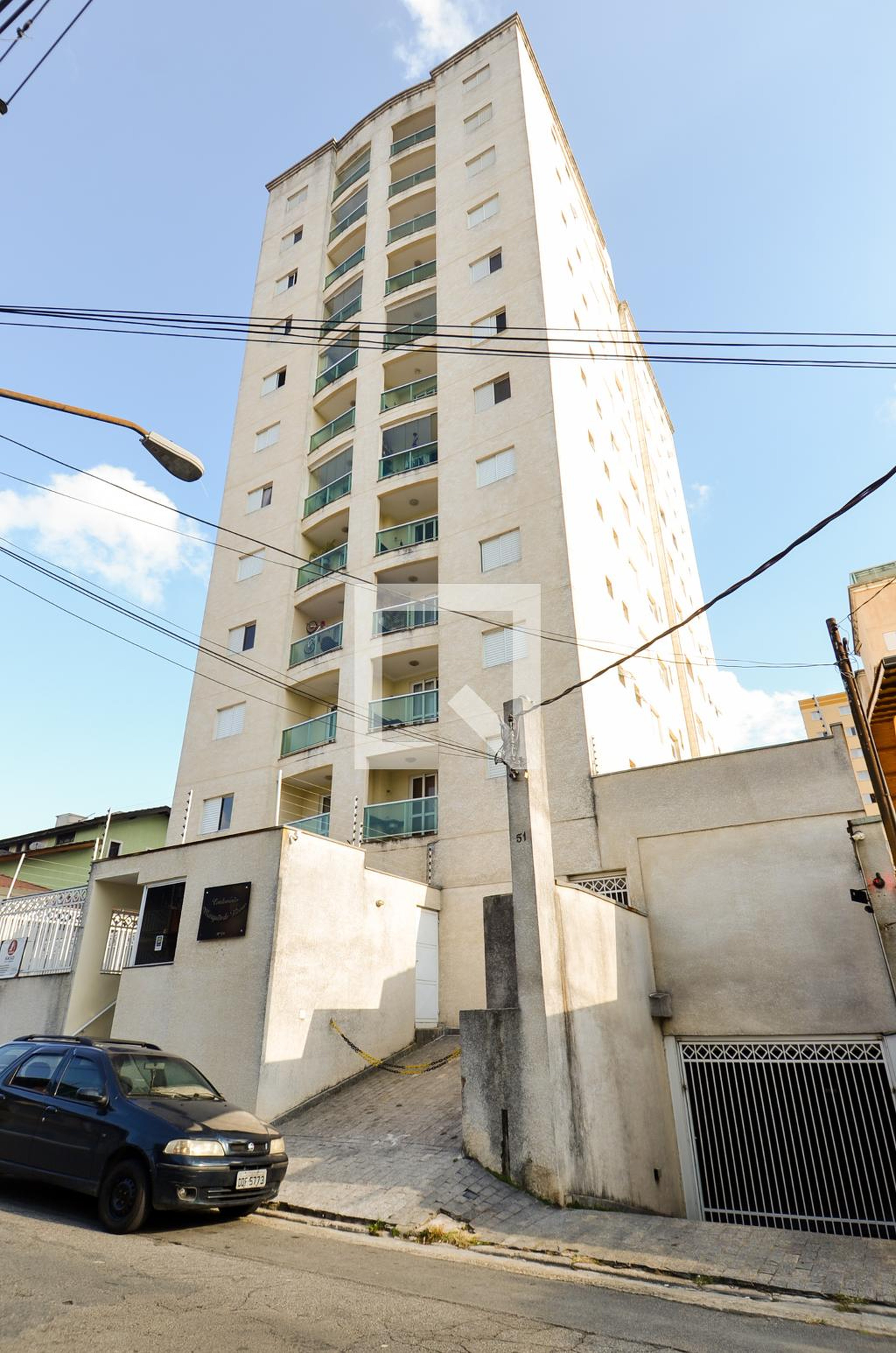 Fachada do Condomínio Condomínio Marques de Vizeu