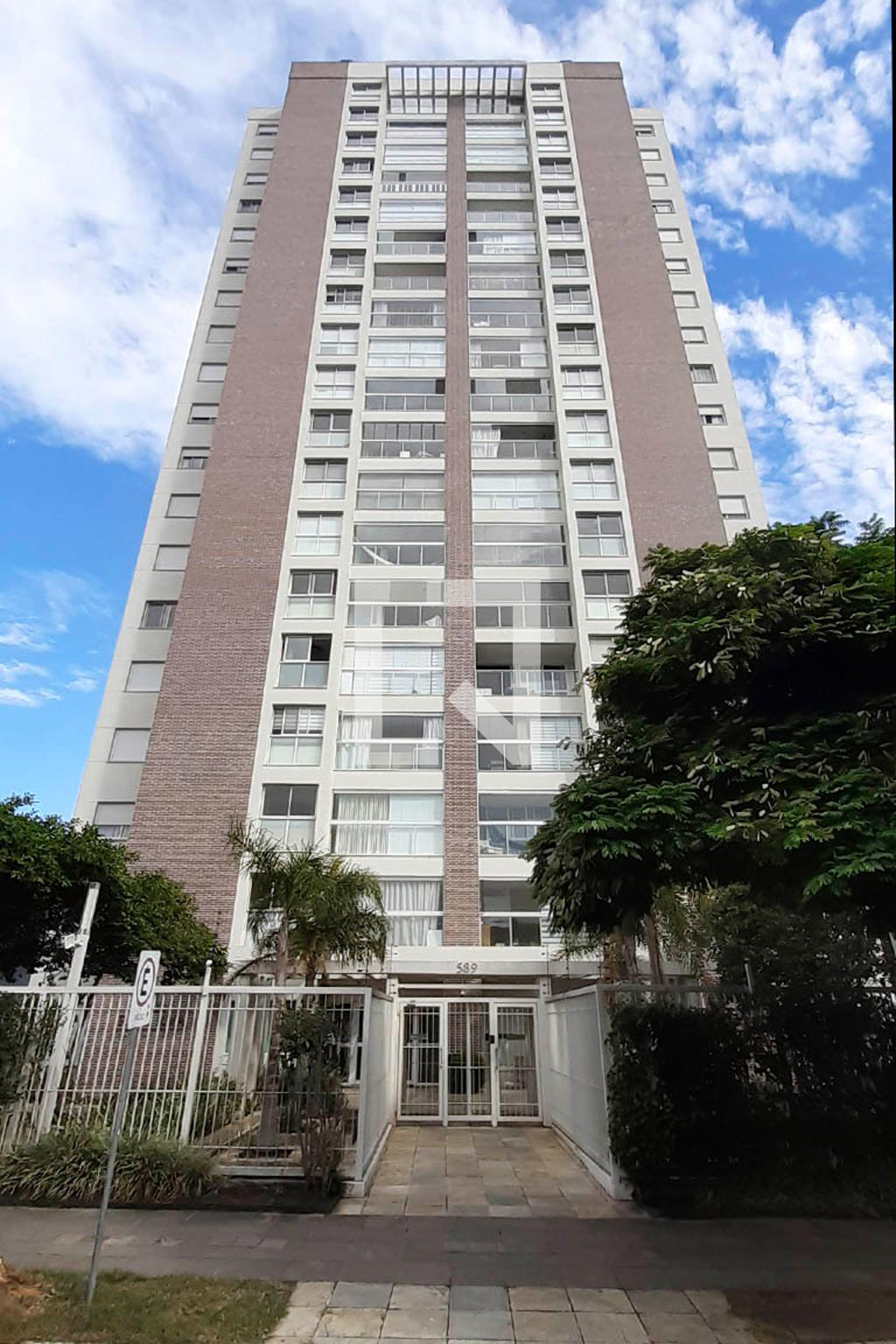 Fachada Condomínio Riserva Menino Deus