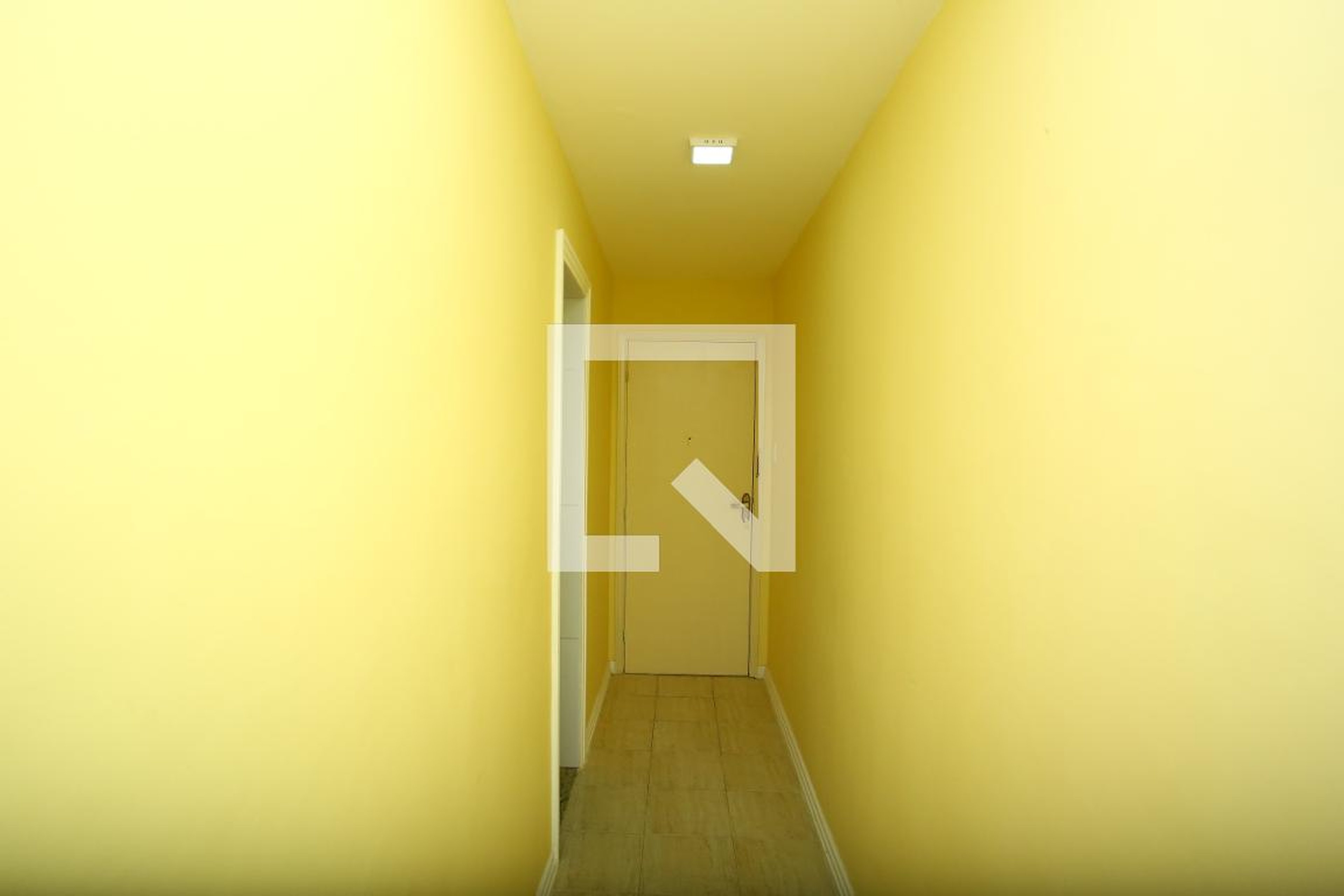 Hall de Entrada - Edifício Triangular