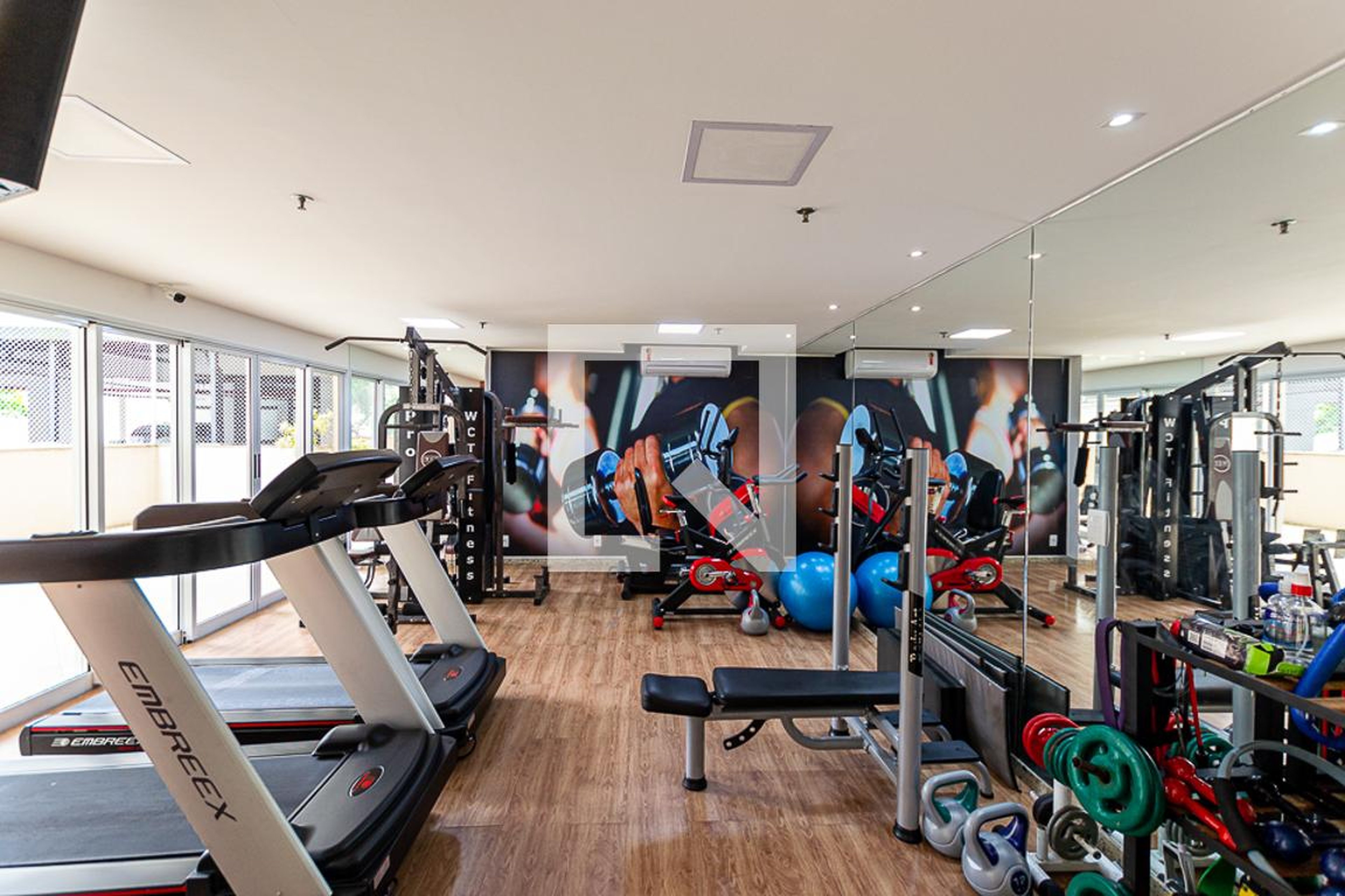 Academia - Village D'Orleans