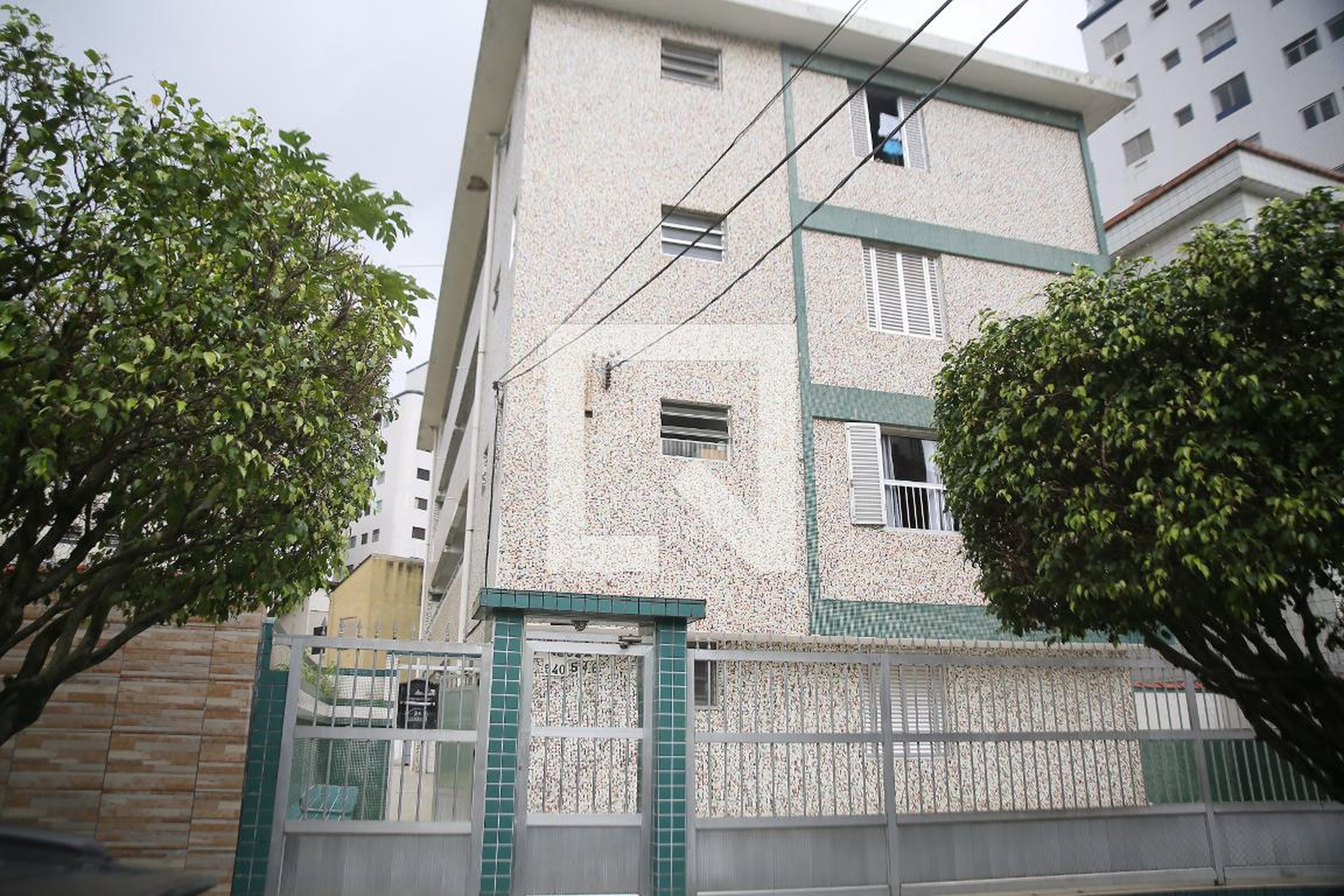 Fachada Condomínio ED Neuza