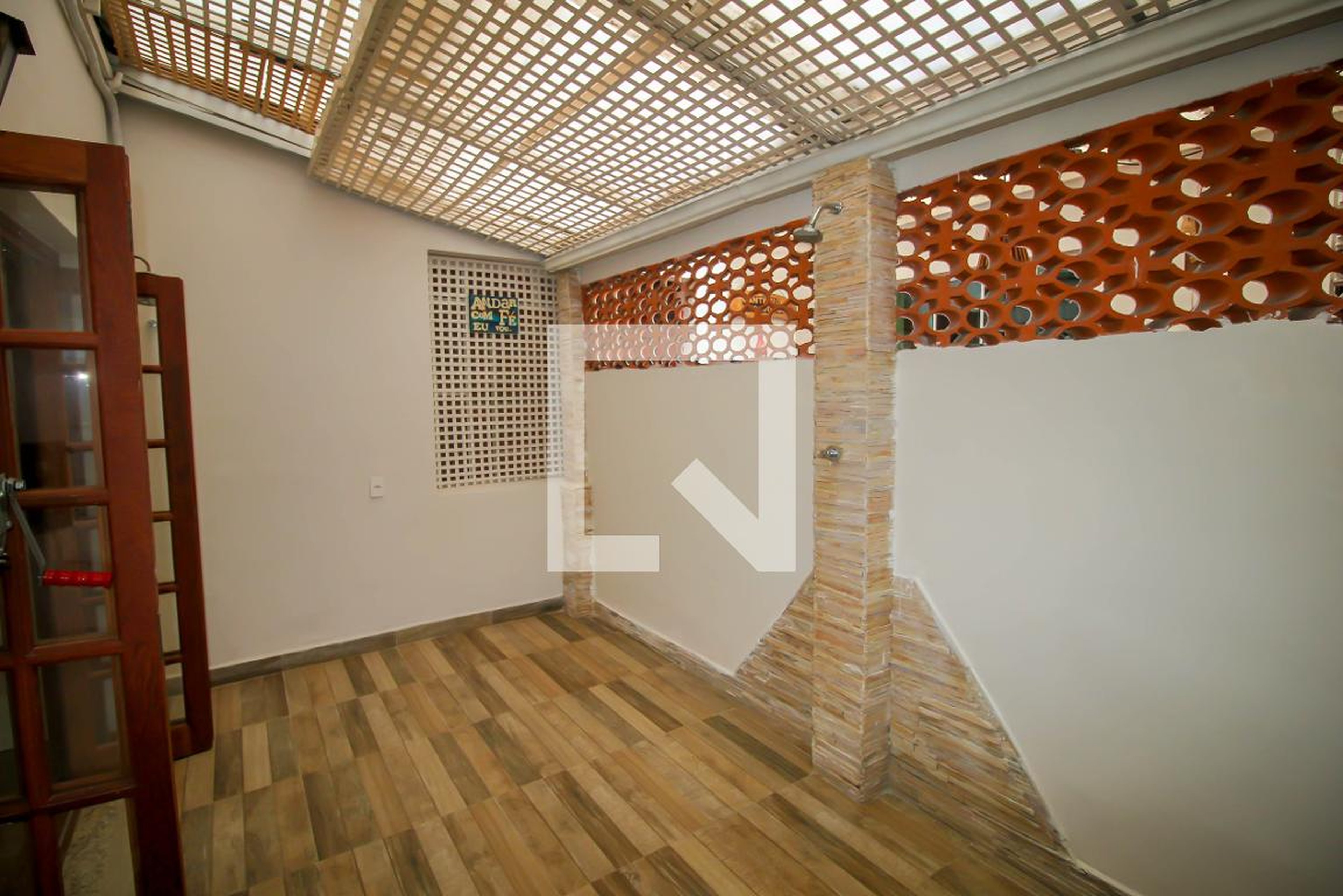 Área Externa - Coronel Bueno