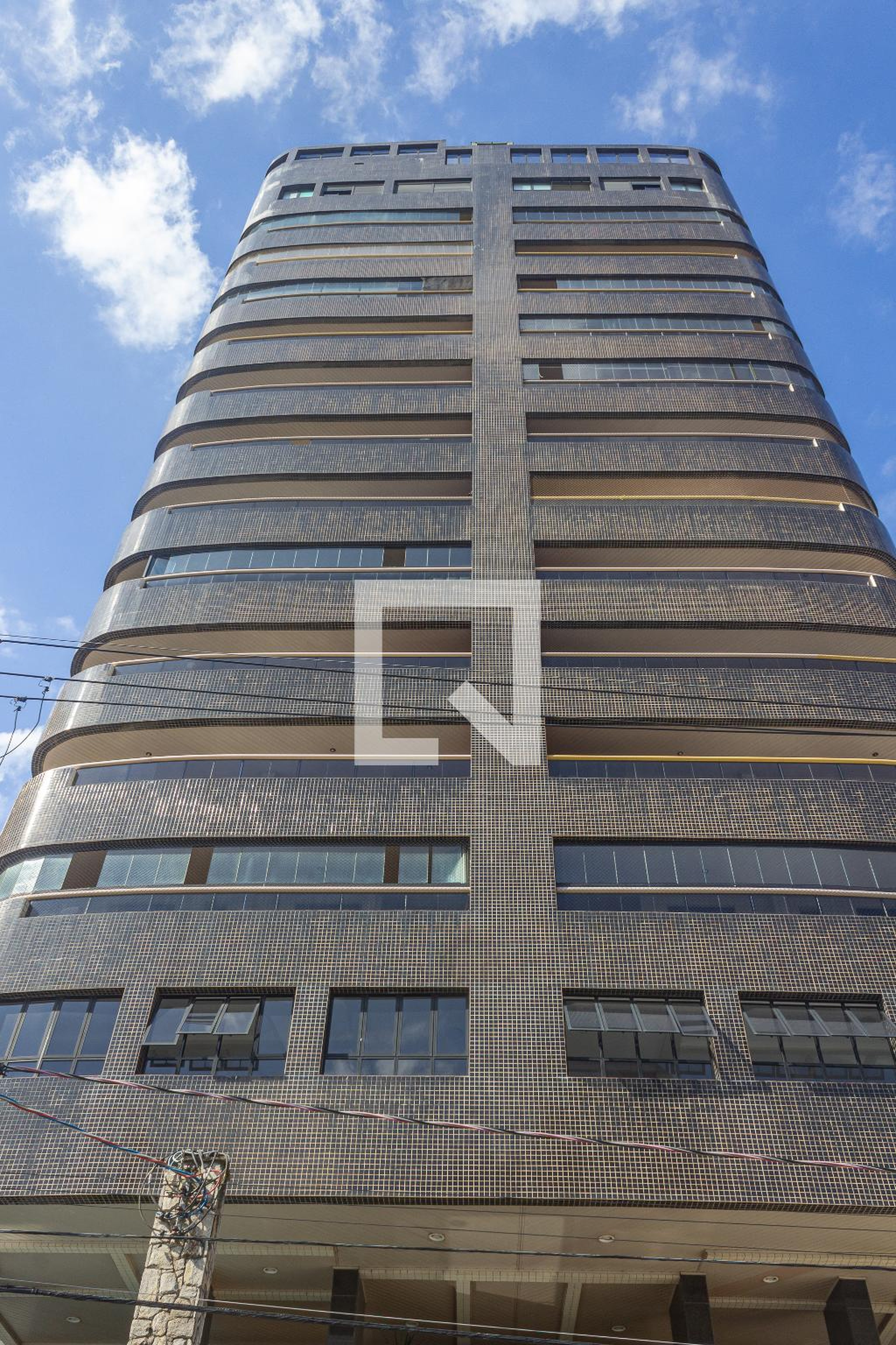 Fachada Condomínio Trianon V