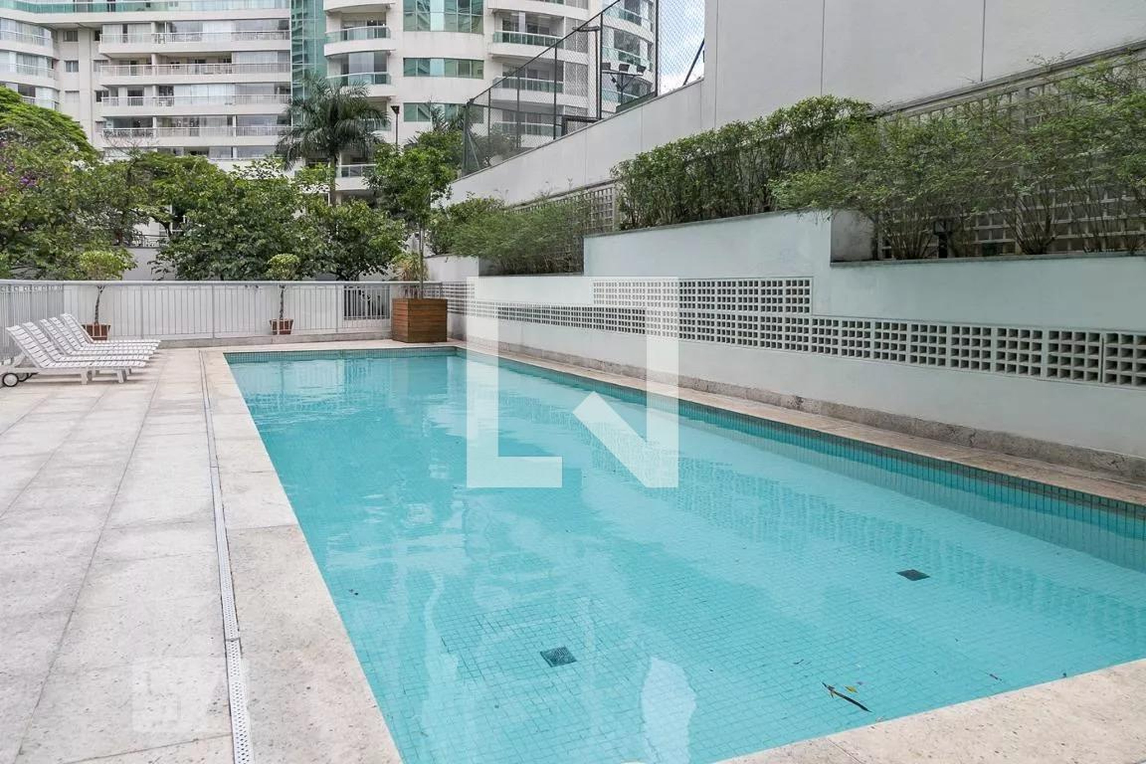 Piscina - Dakota Jardins