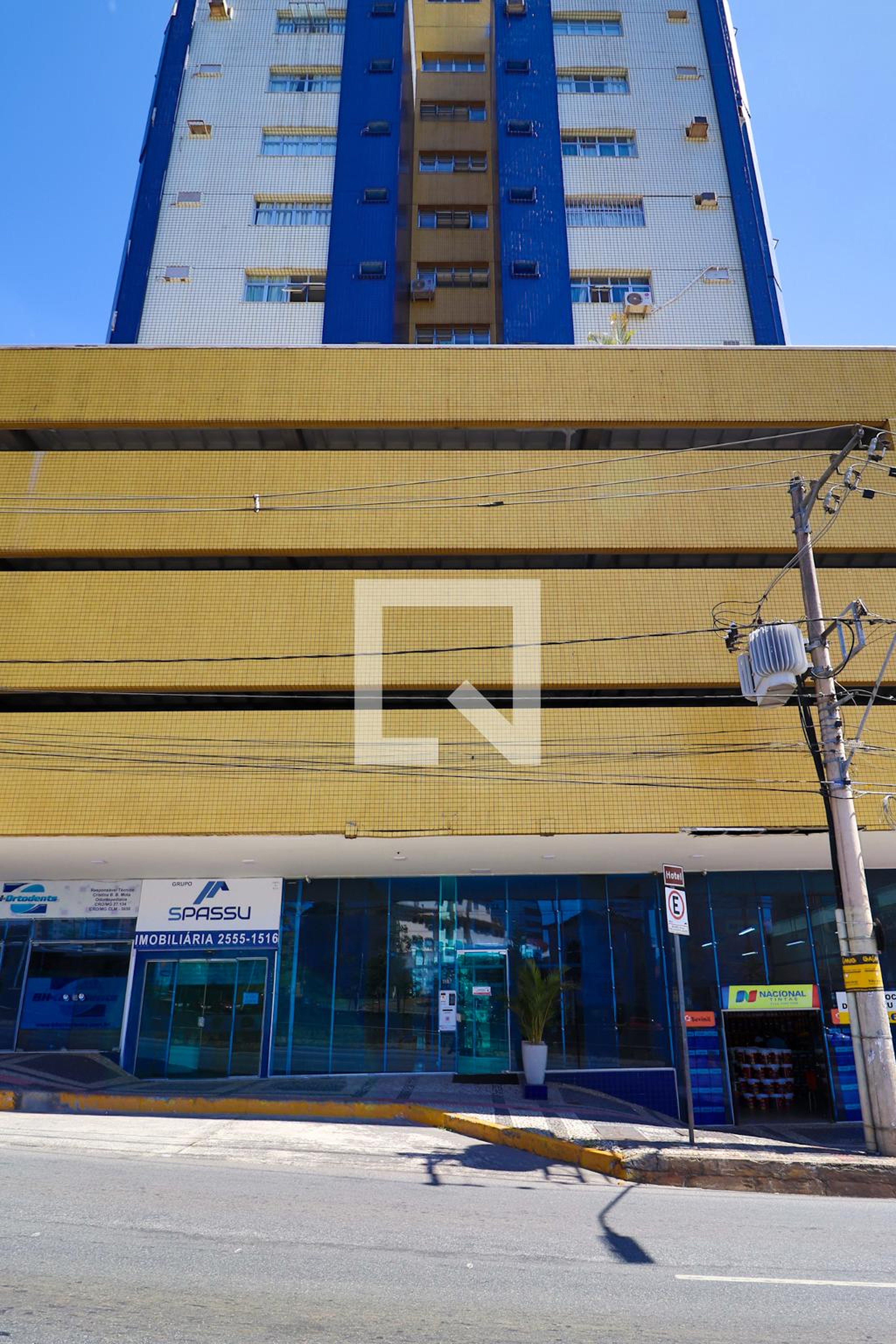 Fachada Condomínio La Place